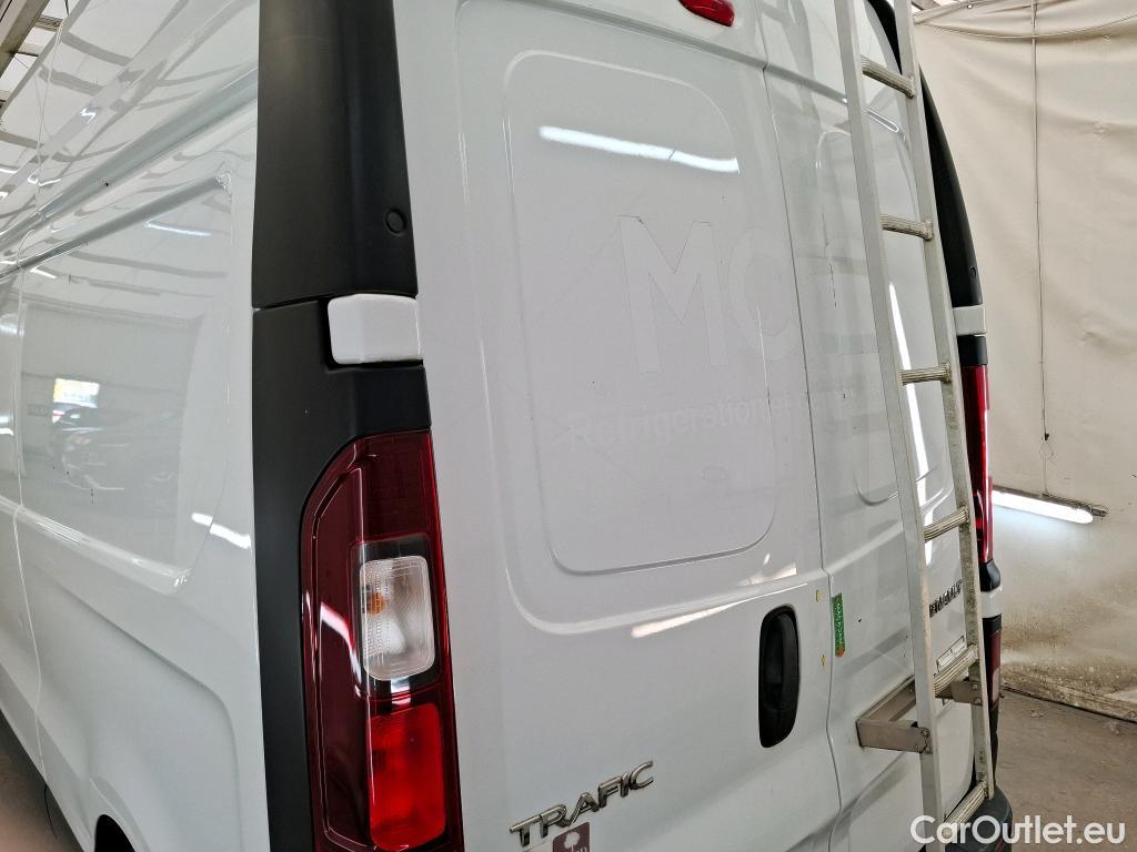  Renault  Trafic RENAULT  / 2021 / 4P / Fourgon tôlé FG GCF L2H2 3T Blue dCi 150 #20