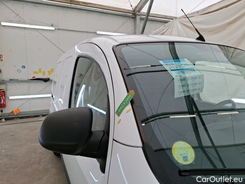  Renault  Kangoo  II Express Maxi Extra (Série Spéciale) 1.5 dCi 95CV BVM6 E6dT #65