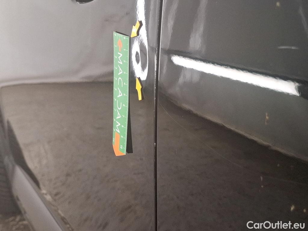  Citroen  C4  X Feel Pack 1.2 PureTech 130CV BVA8 6E #11