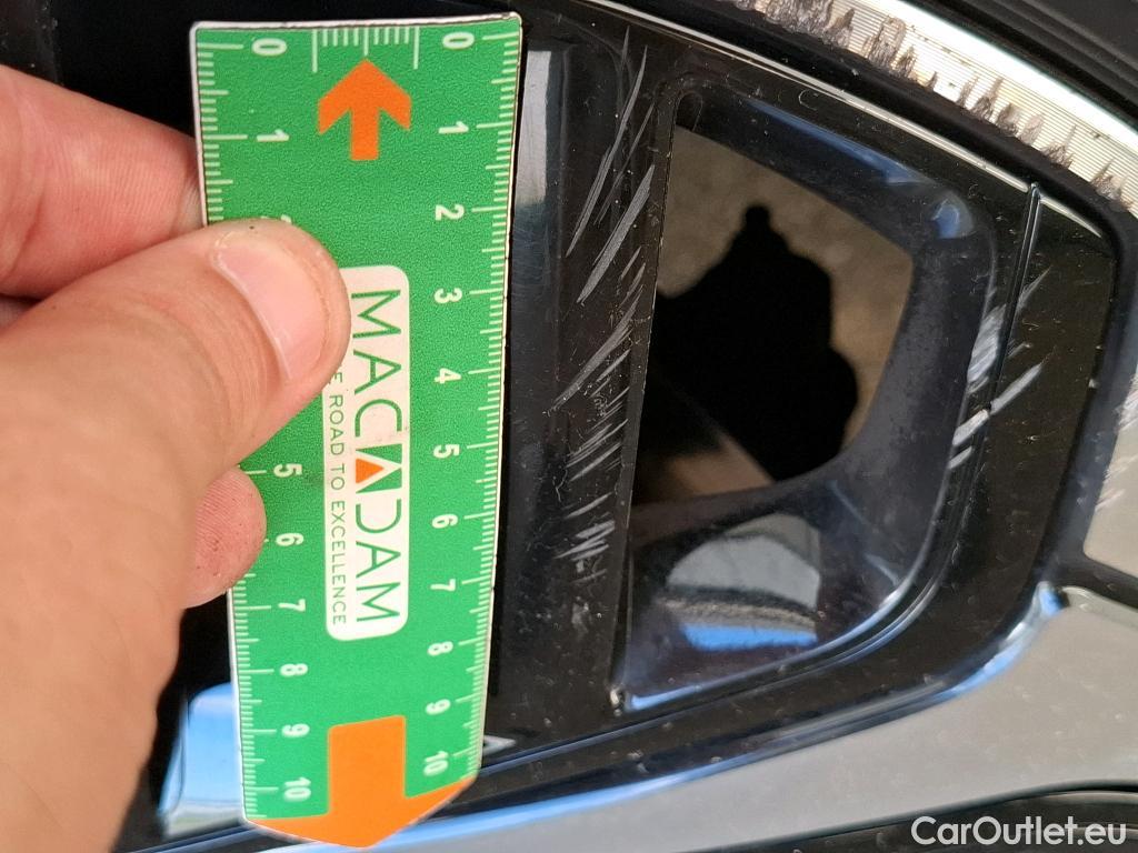  Citroen  C4 CITROEN  X / 2022 / 4P / Berline PureTech 130 S&S EAT8 Shine #57