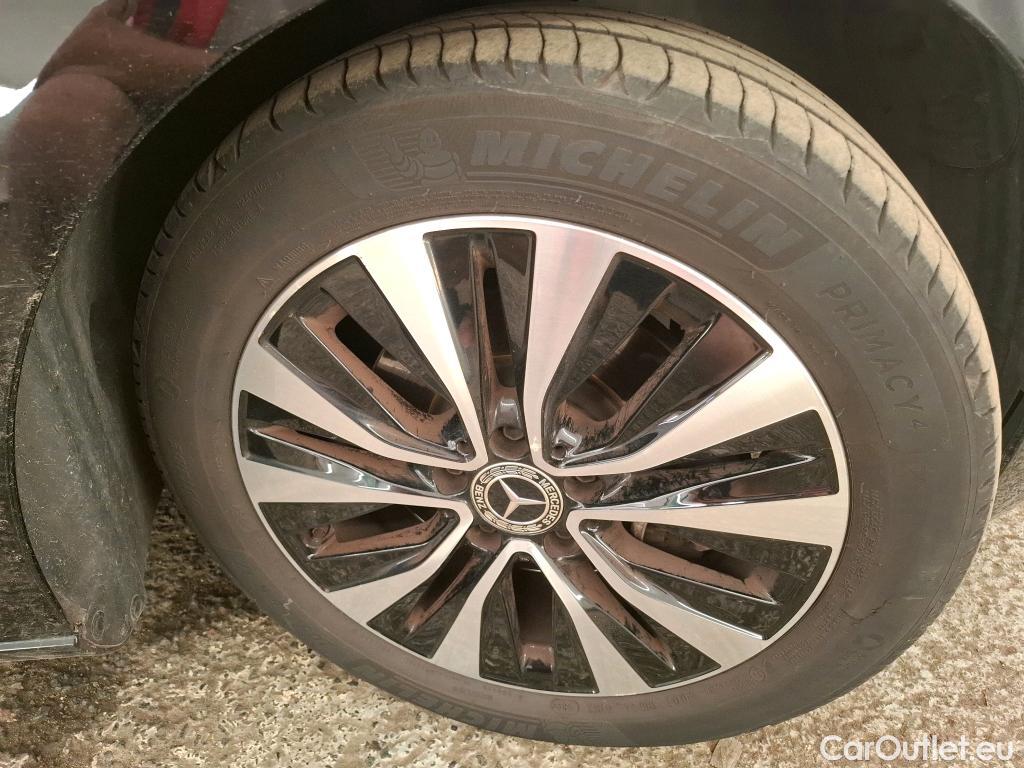  Mercedes  B-Klasse MERCEDES-BENZ Classe B / 2019 / 5P / monospace B 180 d Business Line Edition BA8 #18