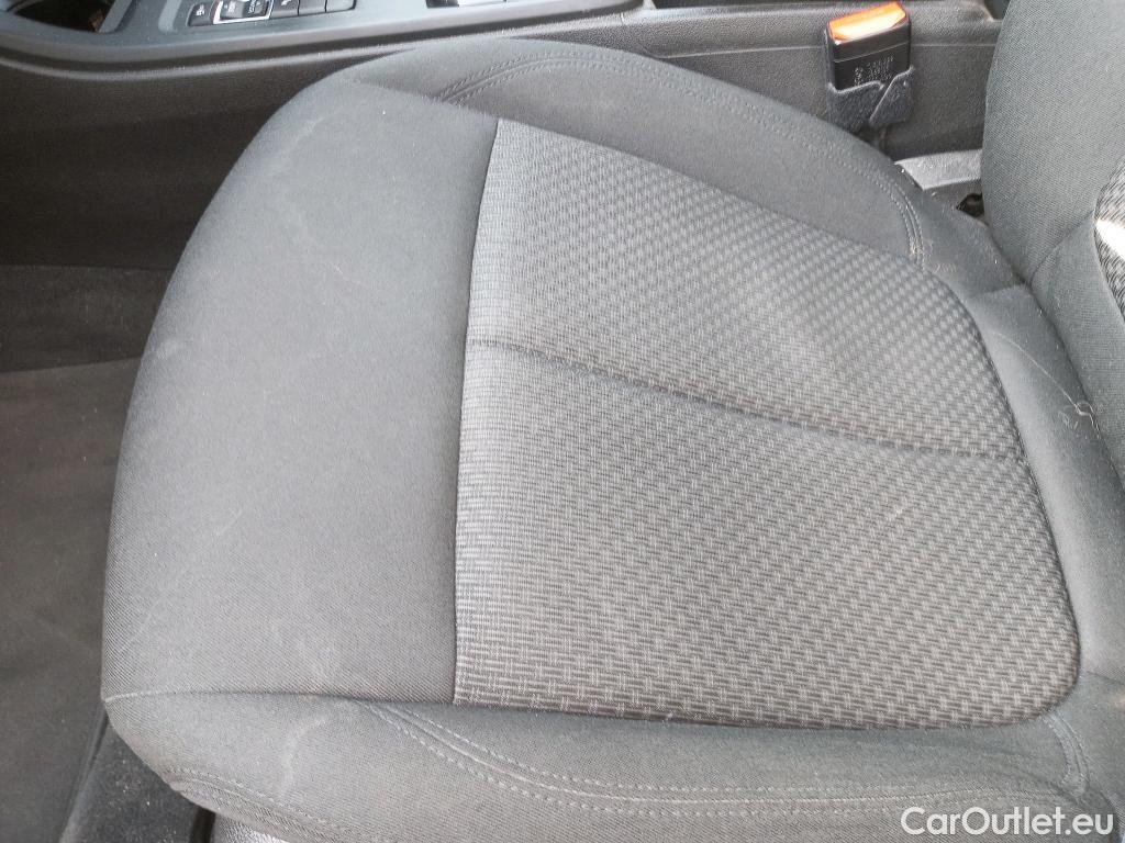  Bmw  X1 BMW  / 2019 / 5P / todoterreno sDrive18d #4