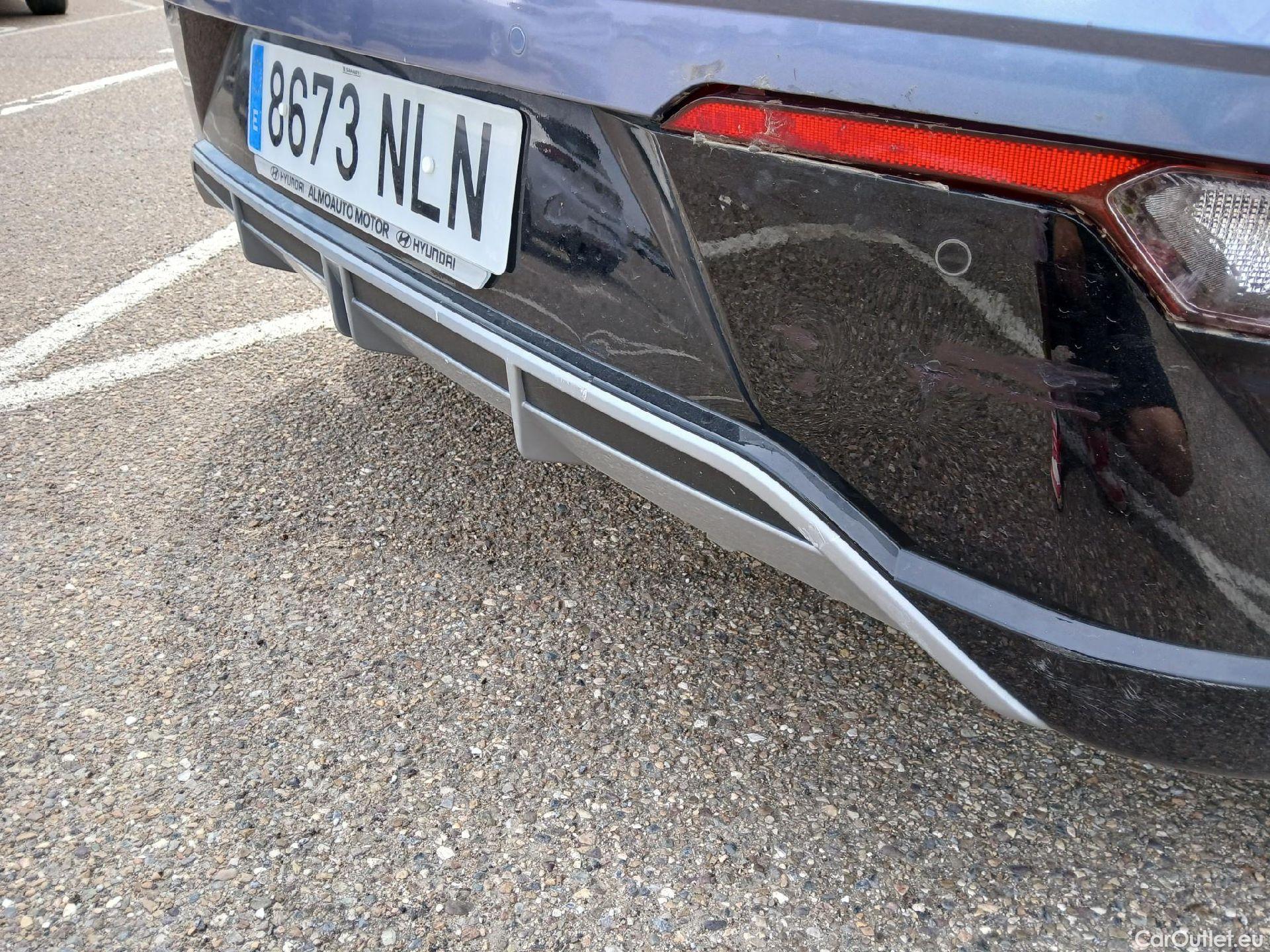  Hyundai  i20 HYUNDAI  / 2023 / 5P / berlina con portón 1.0 T Black Line #28