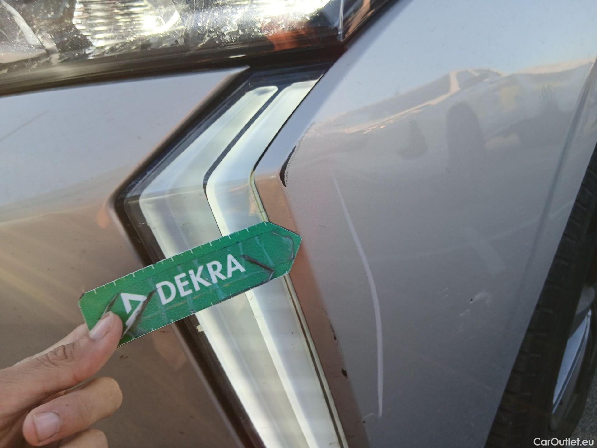  DS  DS4 DS DS 4 / 2021 / 5P / berlina con portón BlueHDi 130 auto BASTILLE + (AC) #41