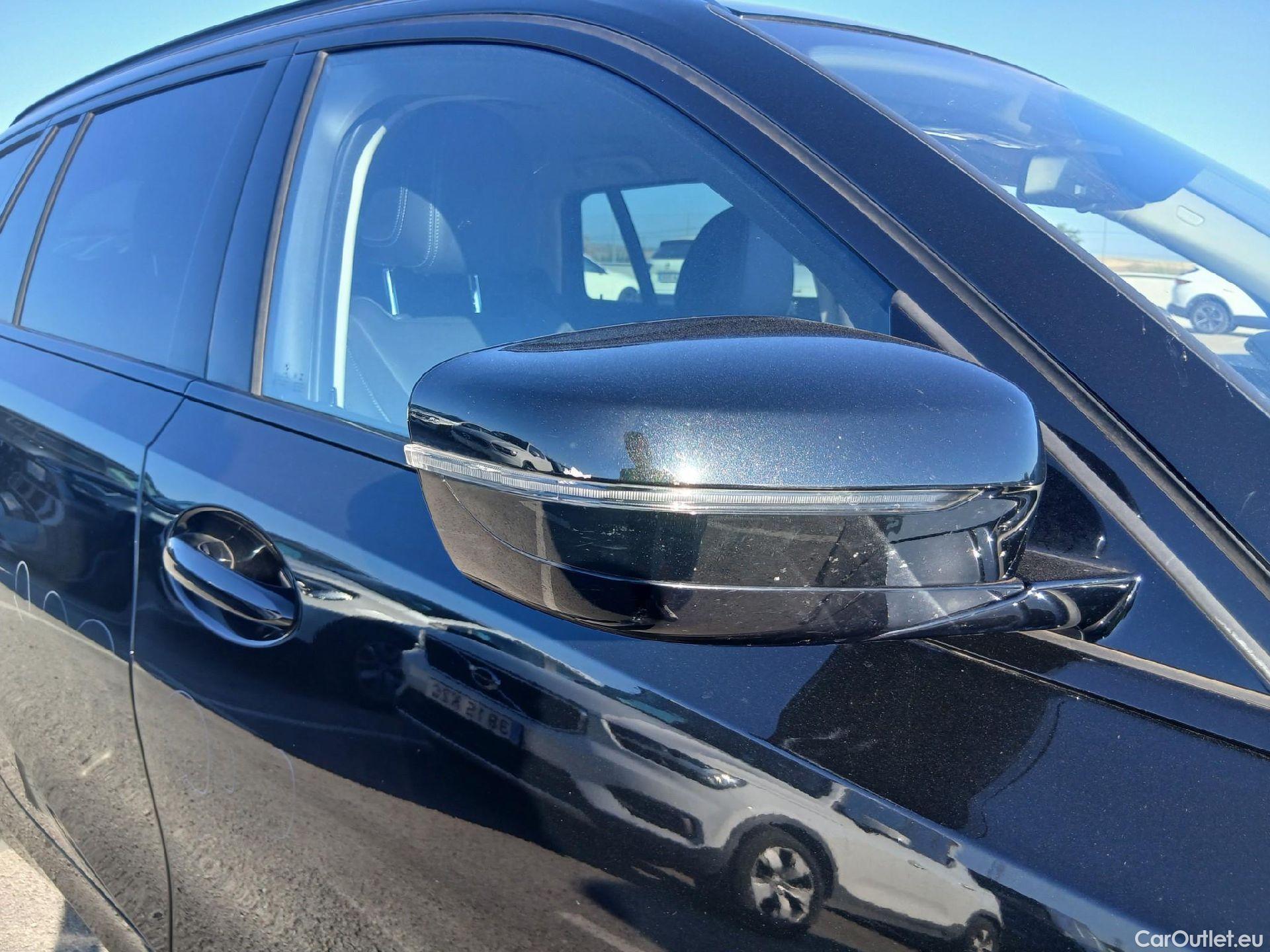  Bmw  Serie 3 BMW  / 2019 / 5P / familiar 318d Auto.Touring #45
