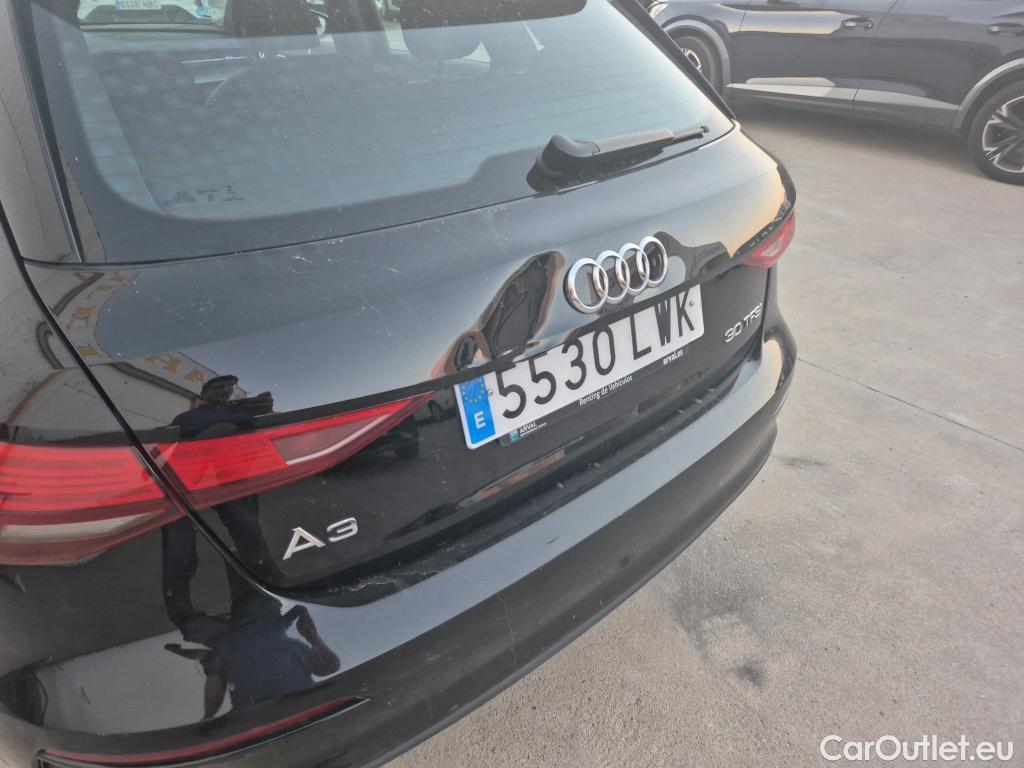  Audi  A3 AUDI  / 2020 / 5P / berlina con portón Sportback 30 TFSI 81kW (110CV) S tronic #3