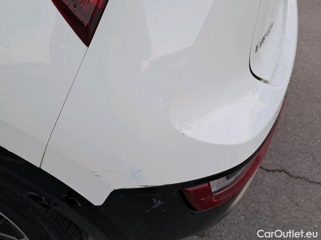  KIA  Niro KIA  / 2022 / 5P / crossover 1.6 GDi HEV 104kW (141CV) Drive #13