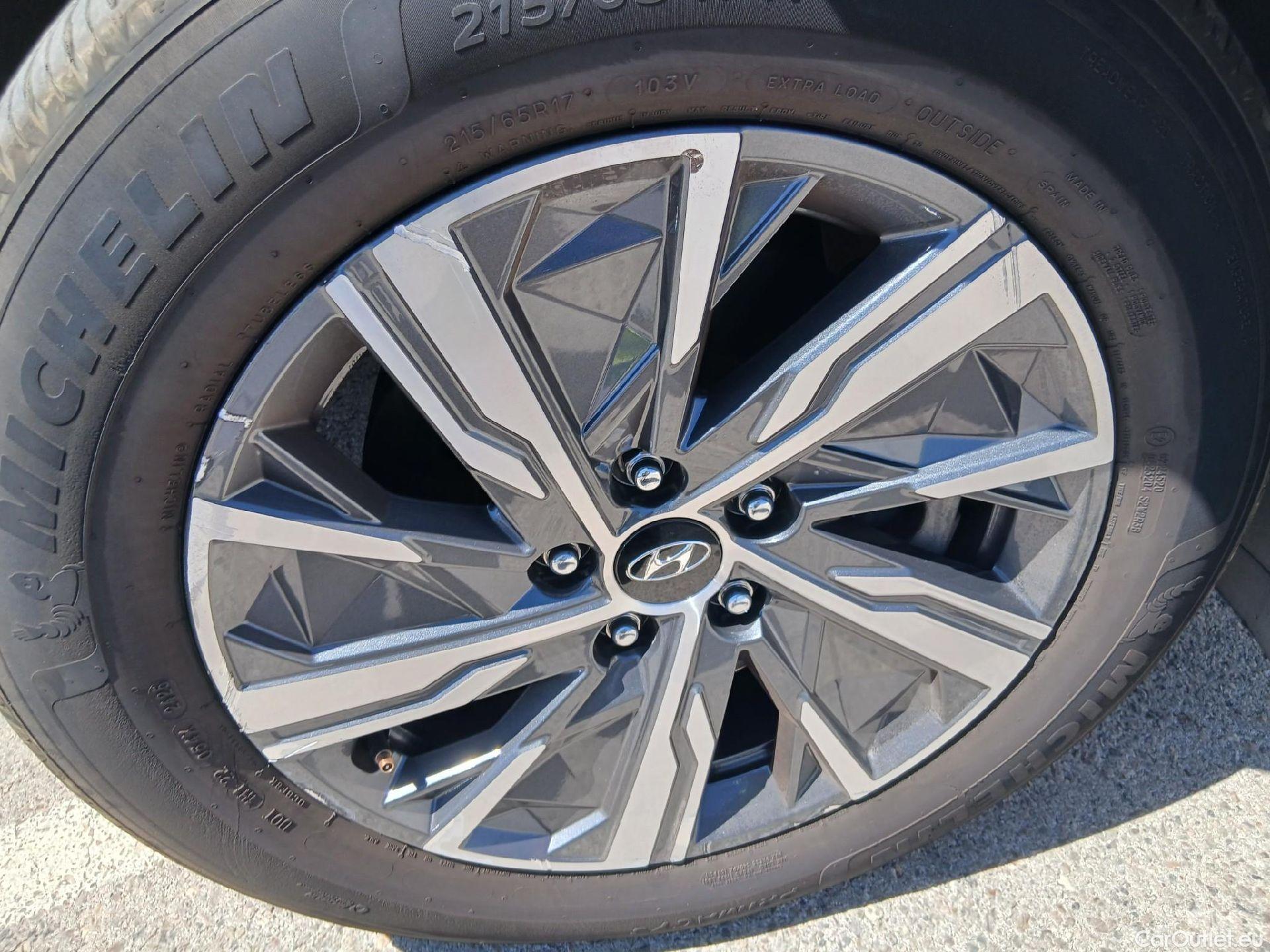  Hyundai  Tucson HYUNDAI  / 2020 / 5P / todoterreno 1.6 TGDI 169kW (230CV) HEV Maxx Sky Auto #54
