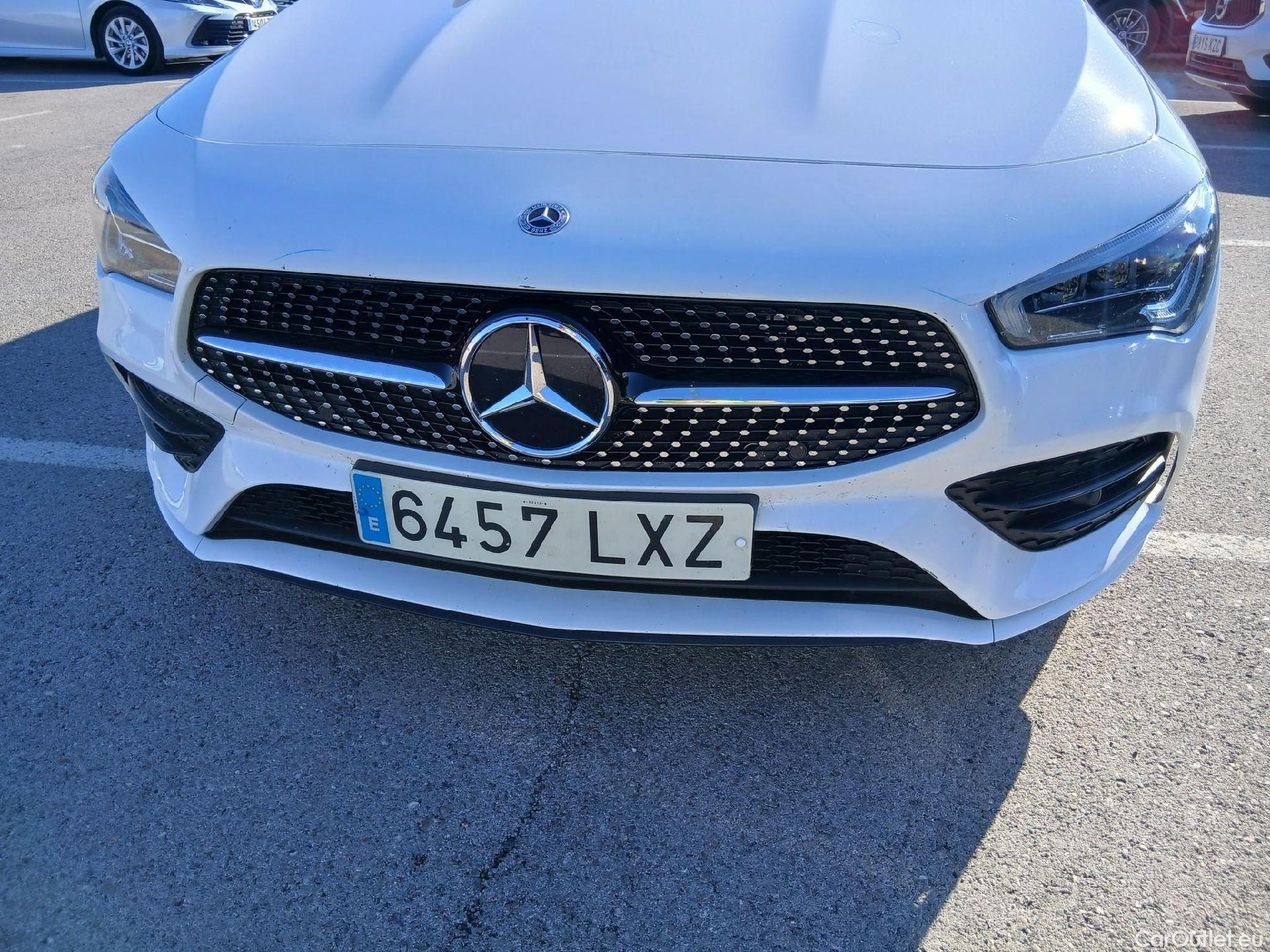  Mercedes  CLA-Klasse MERCEDES-BENZ CLA / 2019 / 5P / familiar CLA 250 e Shooting Brake #8