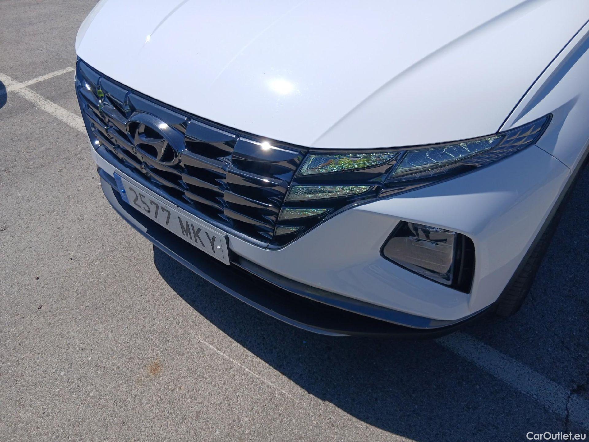  Hyundai  Tucson HYUNDAI  / 2020 / 5P / todoterreno 1.6 TGDI PHEV 195kW Maxx Auto 4X4 #8