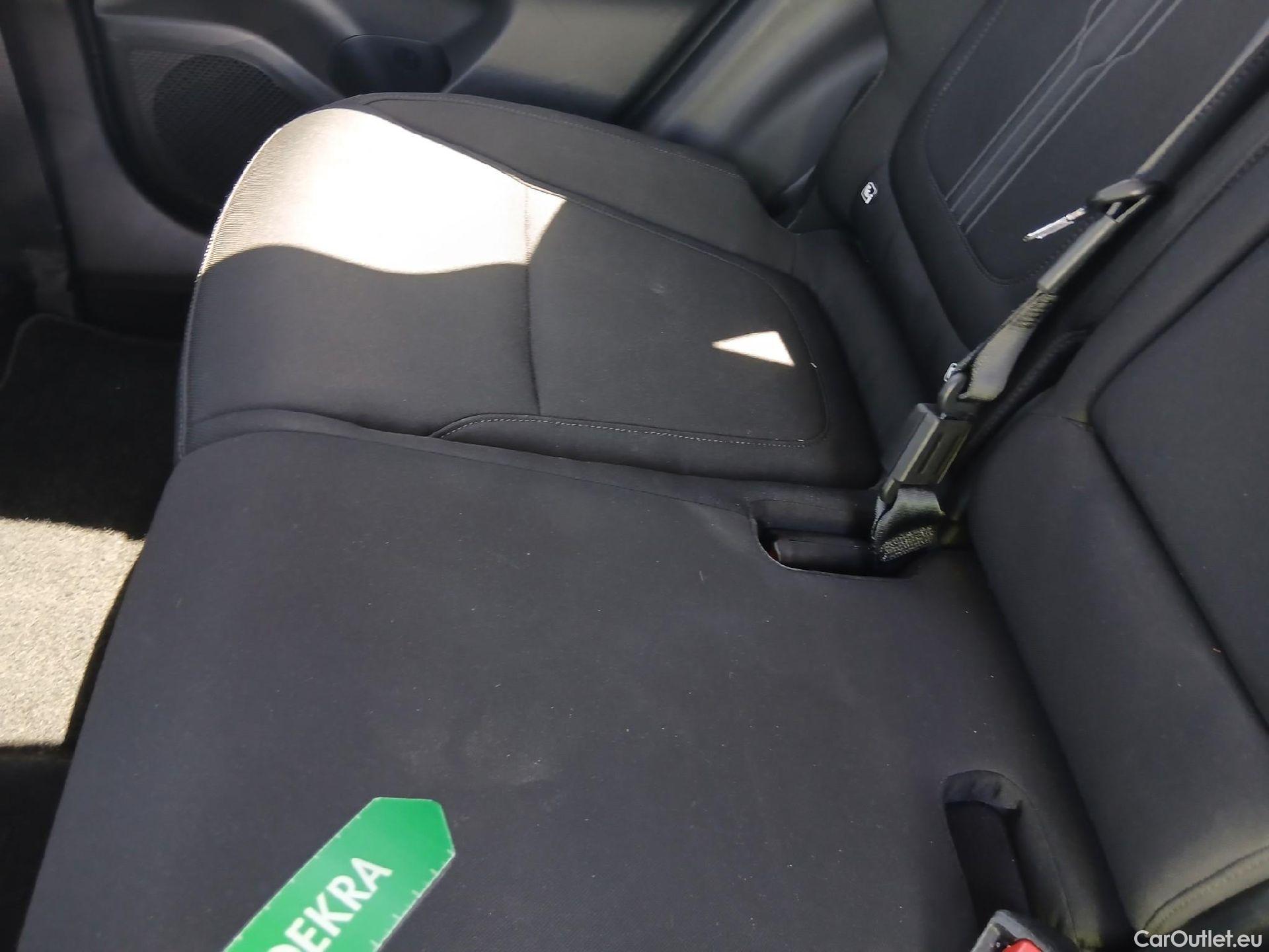  Hyundai  Tucson HYUNDAI  / 2020 / 5P / todoterreno 1.6 CRDI 100kW (136CV) 48V Tecno DCT 2C #64
