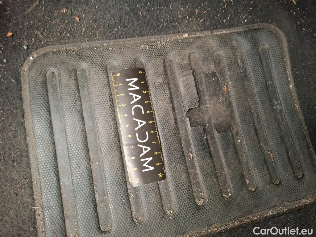  Citroen  C3  Société Live 1.2 PureTech 70CV BVM5 E6dT #7