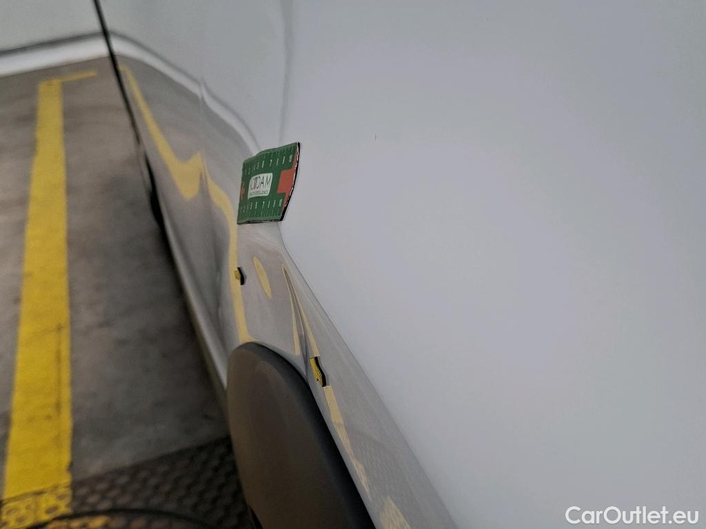  Citroen  C3 CITROEN  Société / 2020 / 5P / Berline / VU PureTech 83 S&S BVM Feel Nav #16