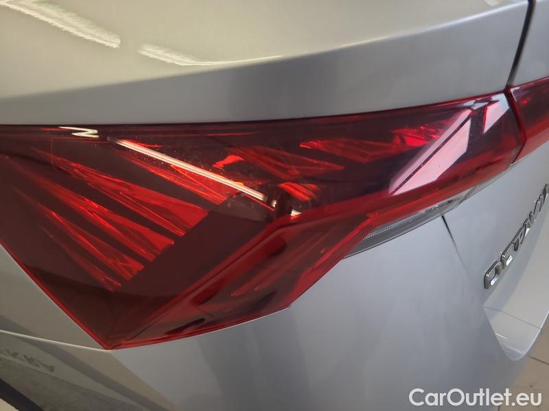  Skoda  Octavia  Combi (NX3)(2020) Oct.C. 4 1.5TSI 150 Style #13