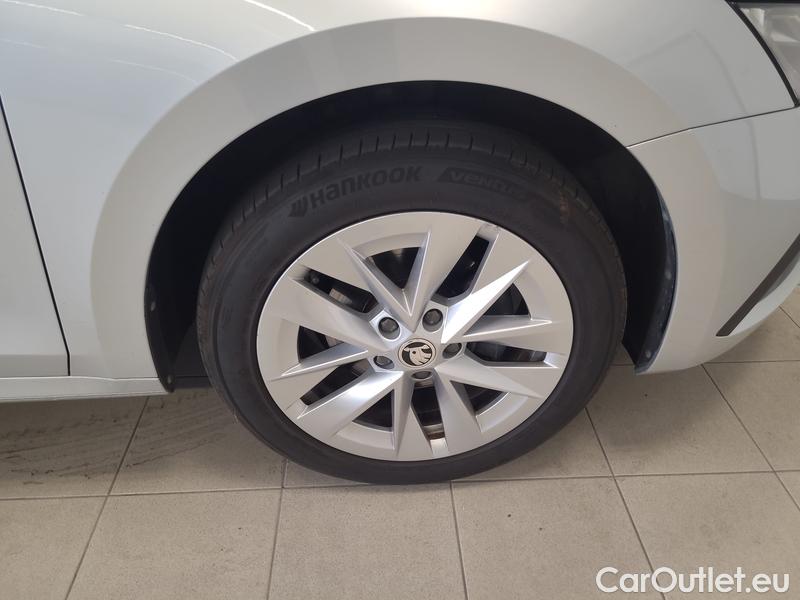  Skoda  Octavia  Combi (NX3)(2020) Oct.C. 4 1.5TSI 150 Style #4