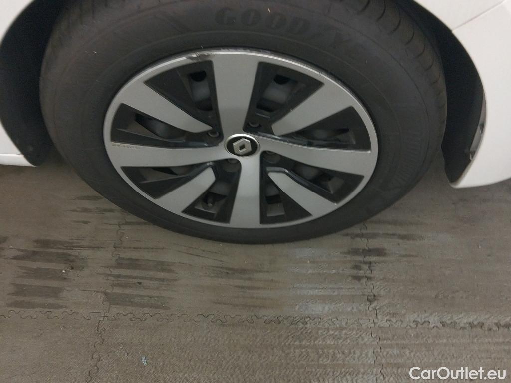  Renault  Clio RENAULT  / 2019 / 5P / berlina con portón Equilibre Blue dCi 74kW (100CV) #9