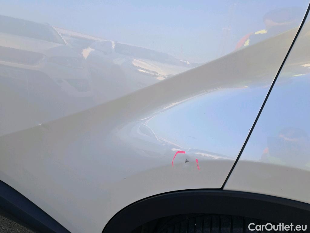  Toyota  C-HR TOYOTA  / 2019 / 5P / todoterreno 2.0 180H Advance #24