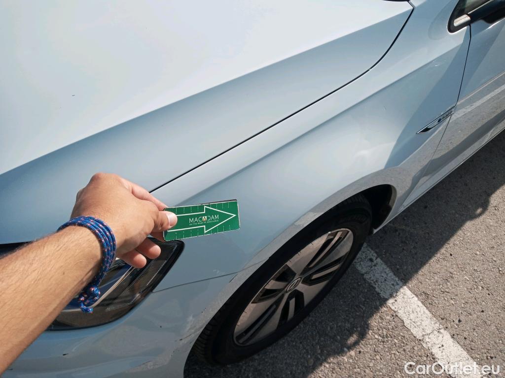  Volkswagen  Golf  VOLKSWAGEN / 2016 / 5P / berlina con portón e-ePower 110 kW (136CV) #15