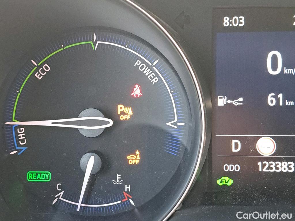  Toyota  C-HR TOYOTA  / 2019 / 5P / todoterreno 2.0 180H Advance #49