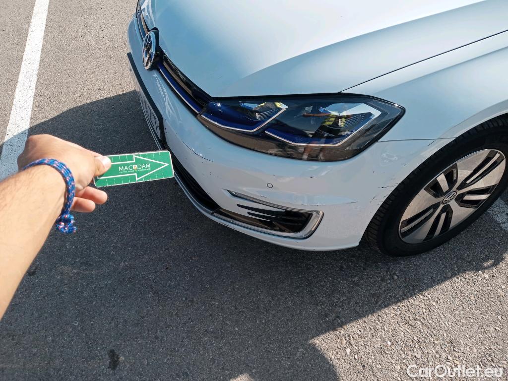  Volkswagen  Golf  VOLKSWAGEN / 2016 / 5P / berlina con portón e-ePower 110 kW (136CV) #23