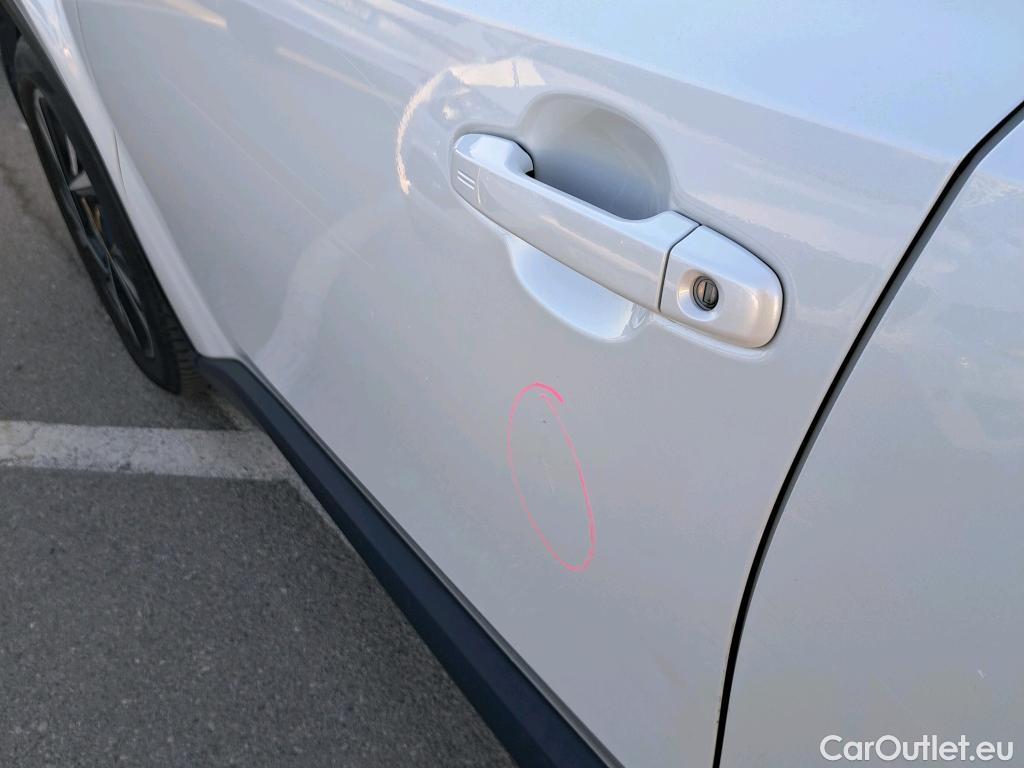  Toyota  C-HR TOYOTA  / 2019 / 5P / todoterreno 2.0 180H Advance #10
