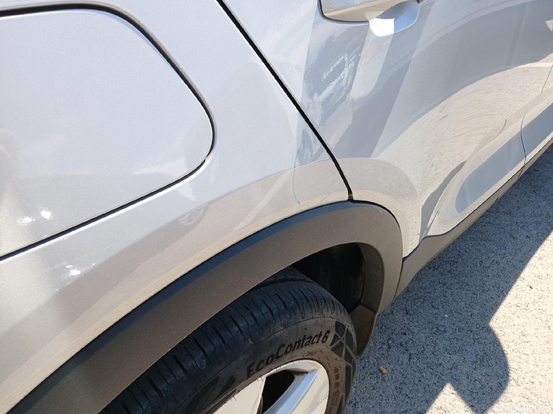  Volvo  XC 40 VOLVO XC40 / 2021 / 5P / todoterreno 2.0 B3 G Core Auto #30