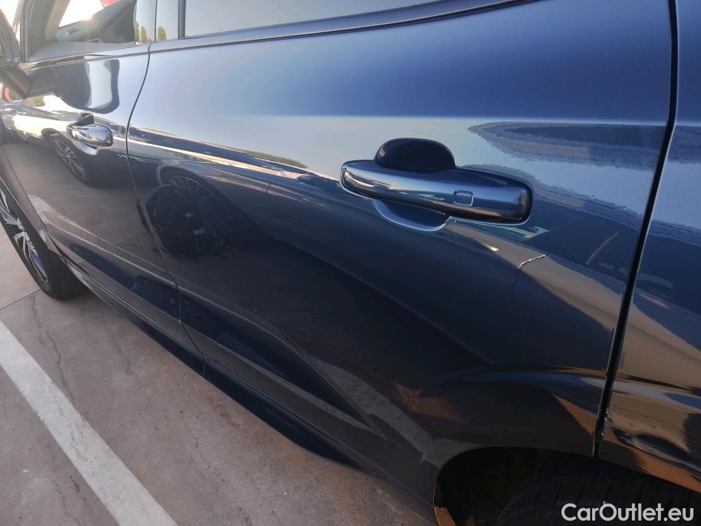  Volvo  XC60 VOLVO  / 2017 / 5P / todoterreno 2.0 B4 D AWD Plus Dark Auto #13
