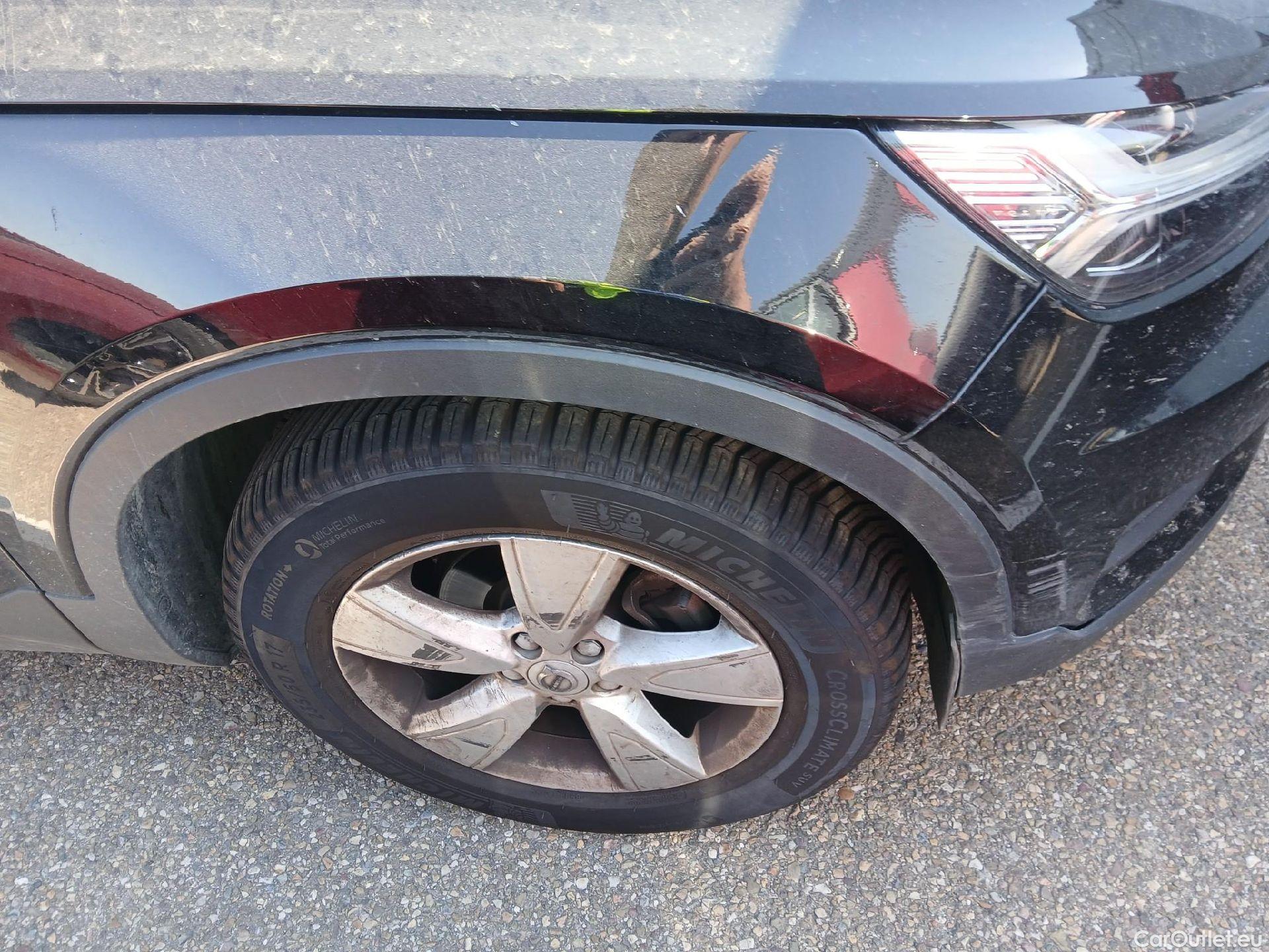  Volvo  XC 40 VOLVO XC40 / 2017 / 5P / todoterreno 1.5 T2 Momentum Core Auto #17