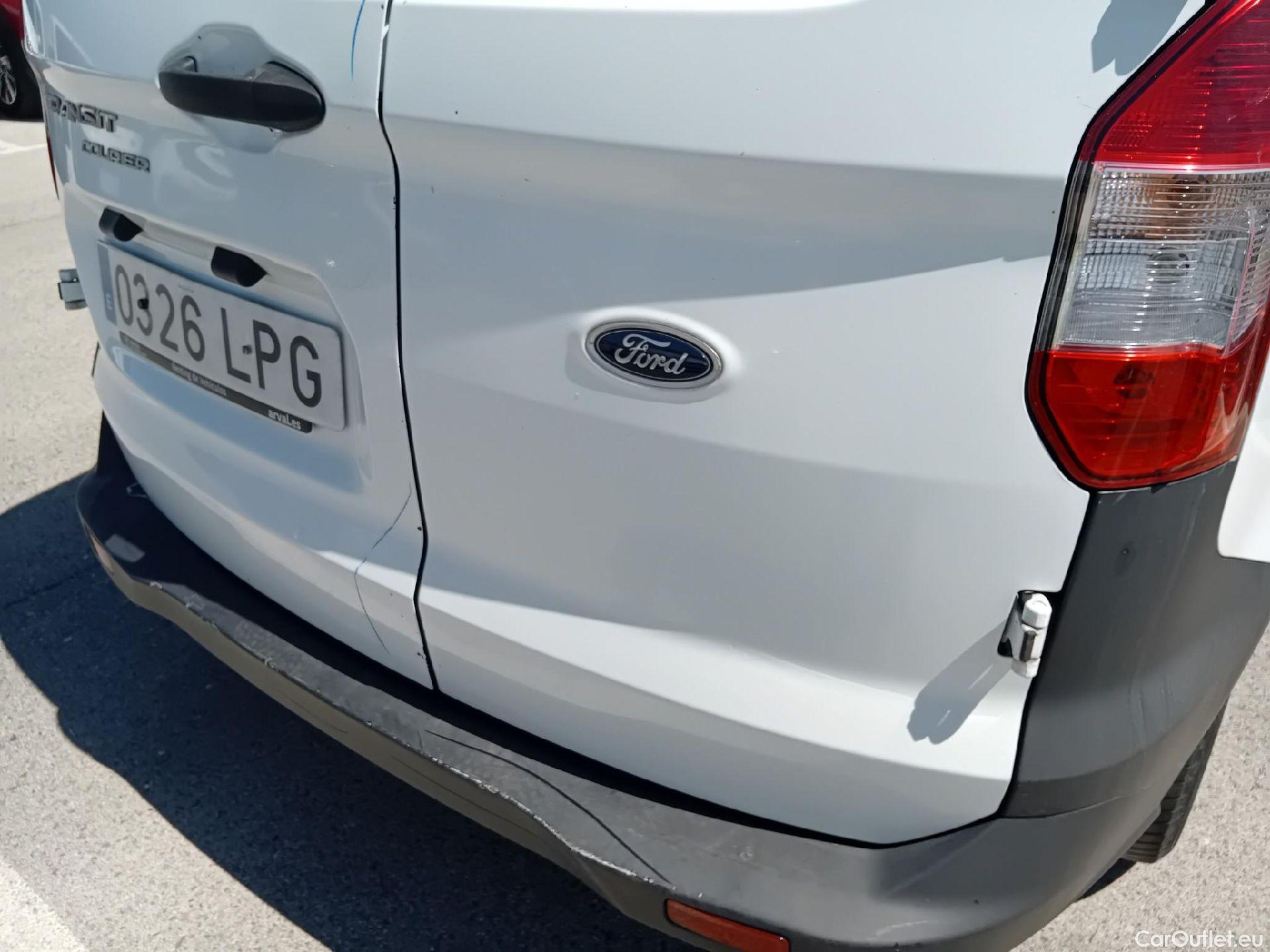  Ford  Transit FORD  Courier/2014/4P/furgón der.turis Van 1.5 TDCi 56kW Trend #30