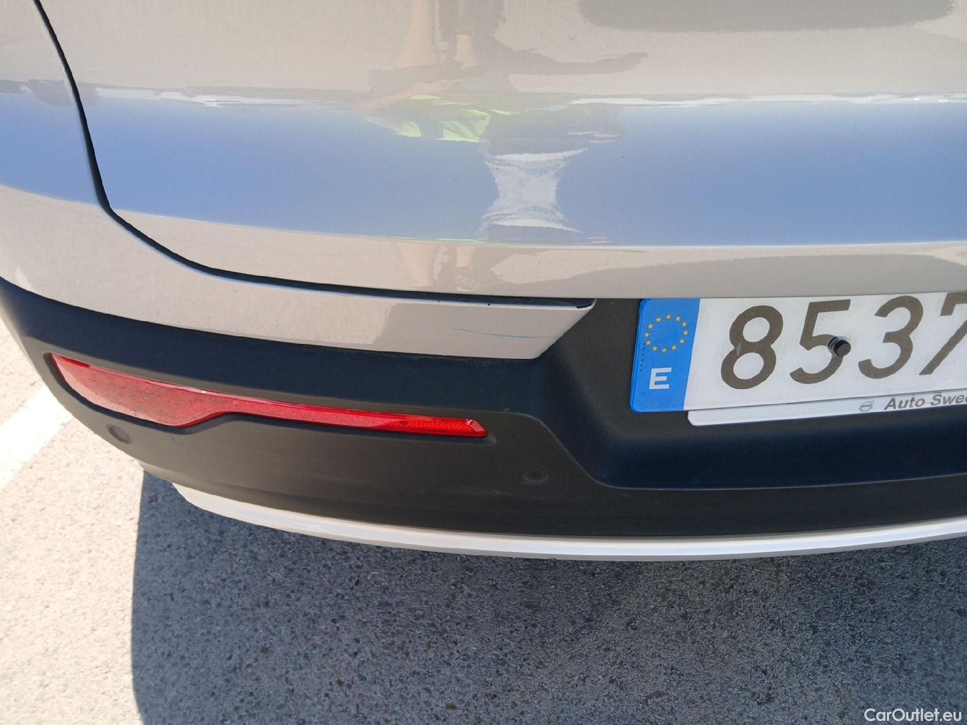  Volvo  XC 40 VOLVO XC40 / 2021 / 5P / todoterreno 2.0 B3 G Core Auto #24