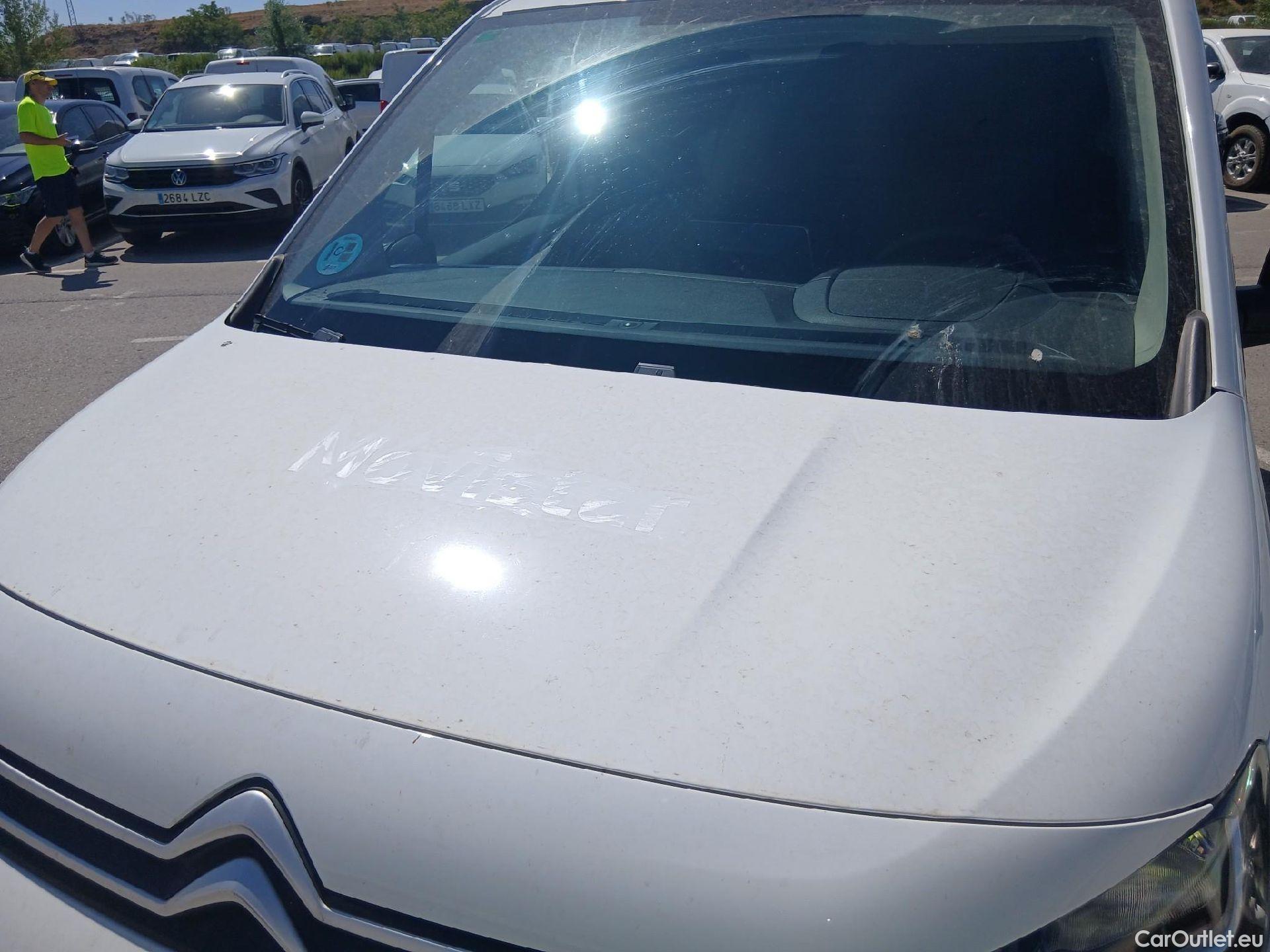  Citroen  Berlingo CITROEN  / 2018 / 4P / furgón derivado de turismo Talla M BlueHDi 100 CLUB (CA) #4