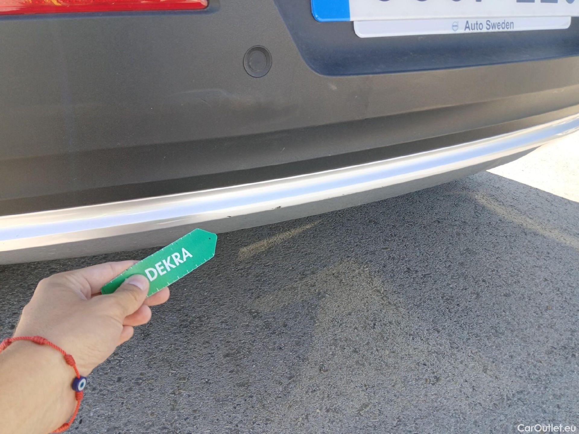  Volvo  XC 40 VOLVO XC40 / 2021 / 5P / todoterreno 2.0 B3 G Core Auto #26