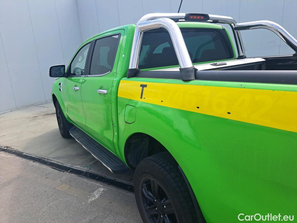  Ford  Ranger FORD  / 2019 / 4P / pickup doble cabina 2.0 TDCi 125kW 4x4 Dob Cab. Limited S/S #38