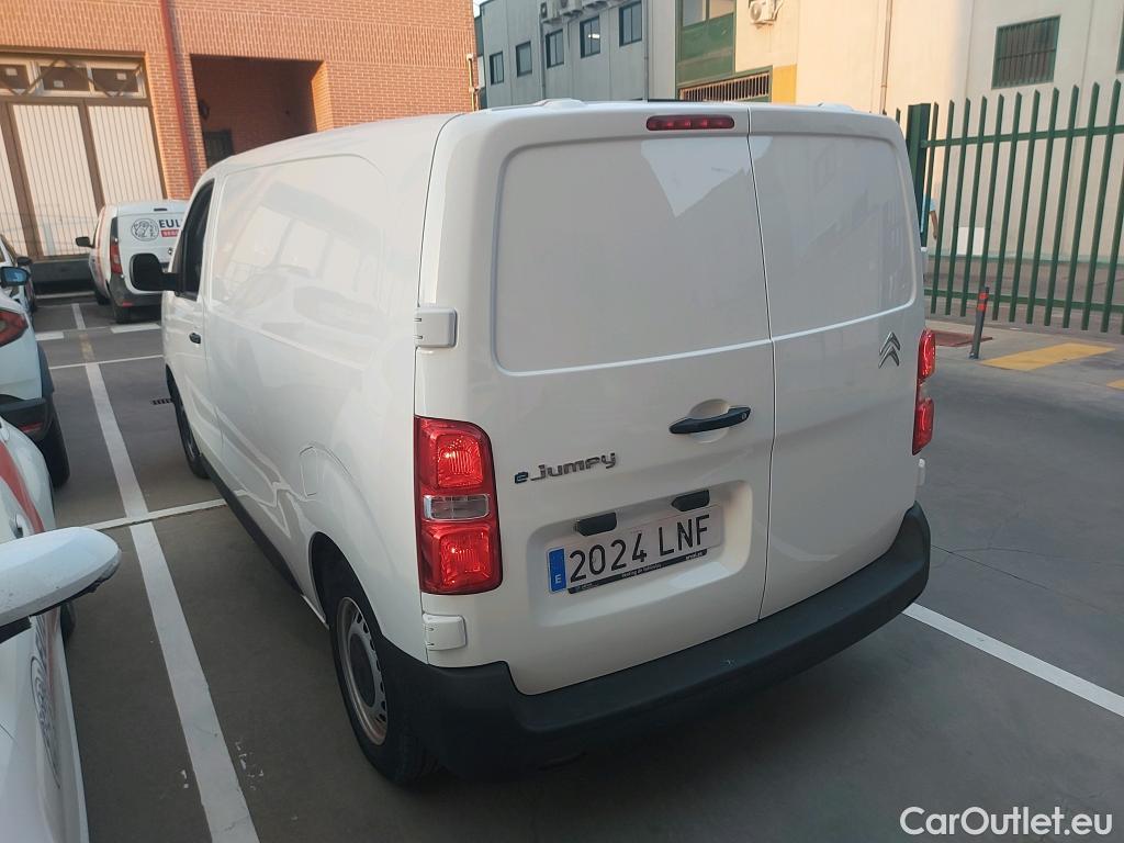  Citroen  Jumpy CITROEN  / 2016 / 4P / furgón ë- Talla M 75 KWh Control  #10