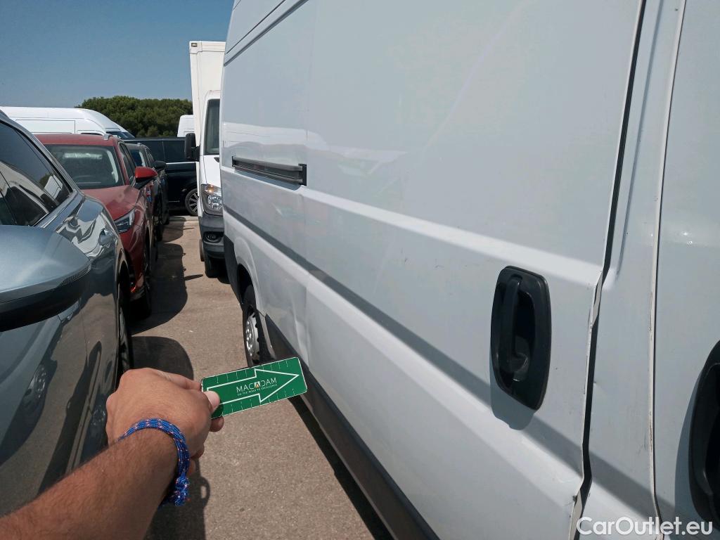  Citroen  Jumper CITROEN  / 2014 / 4P / furgón BlueHDi 103KW (140CV) Furgón 35L3H3 #25