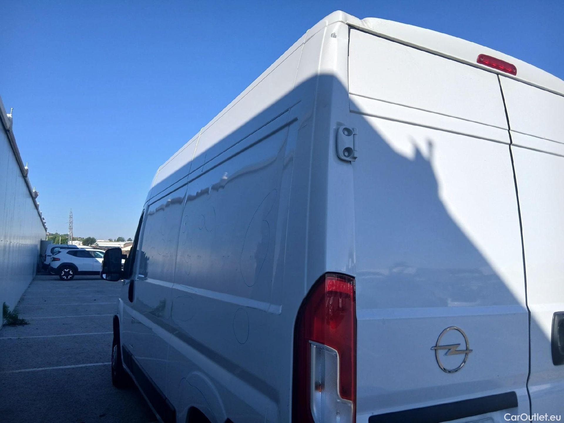  Opel  Movano OPEL  / 2021 / 4P / furgón  Fgón Base L2H2 3.5T 2.2 BHDi 88kW #16