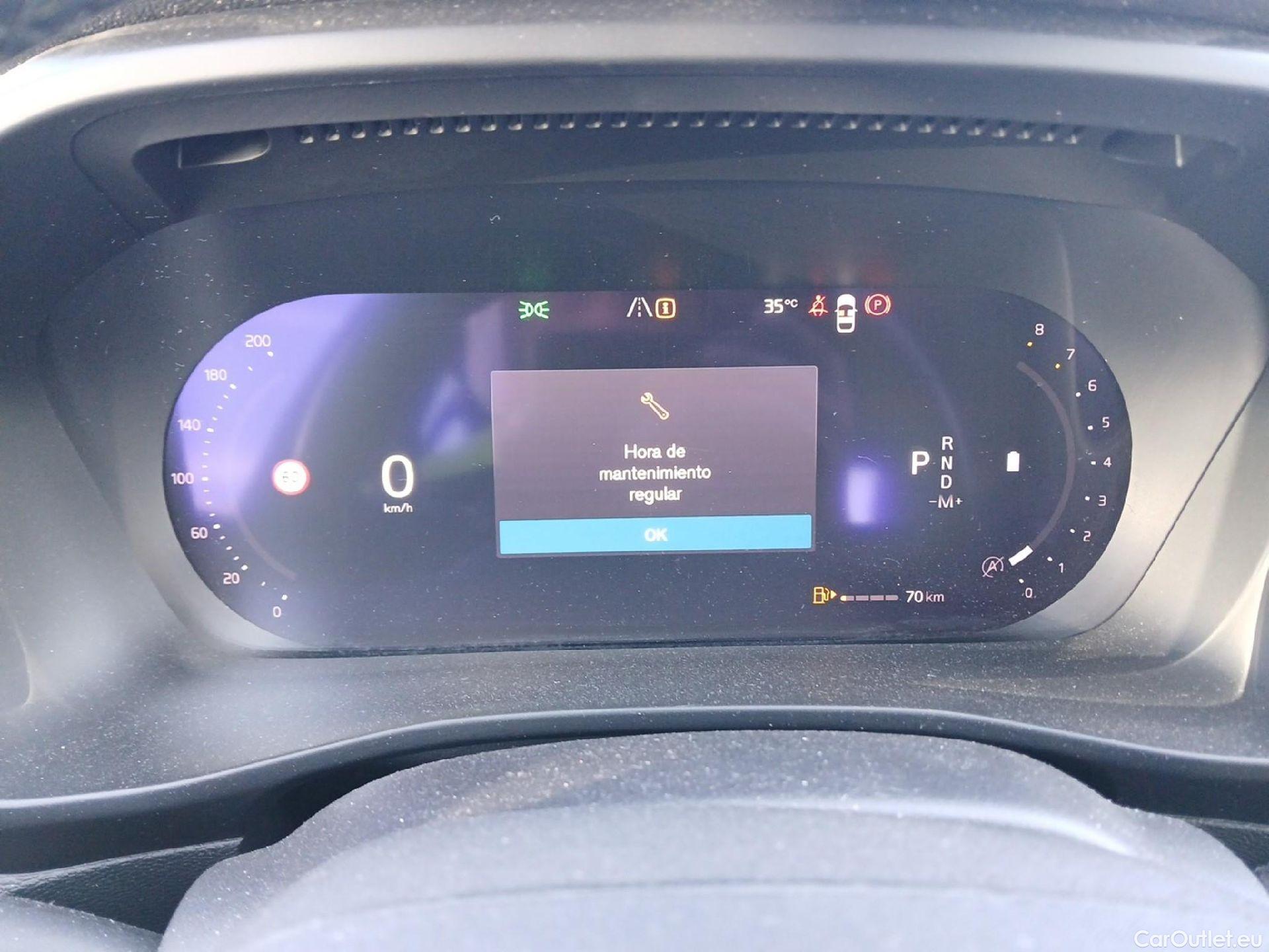  Volvo  XC 40 VOLVO XC40 / 2021 / 5P / todoterreno 2.0 B3 G Core Auto #1