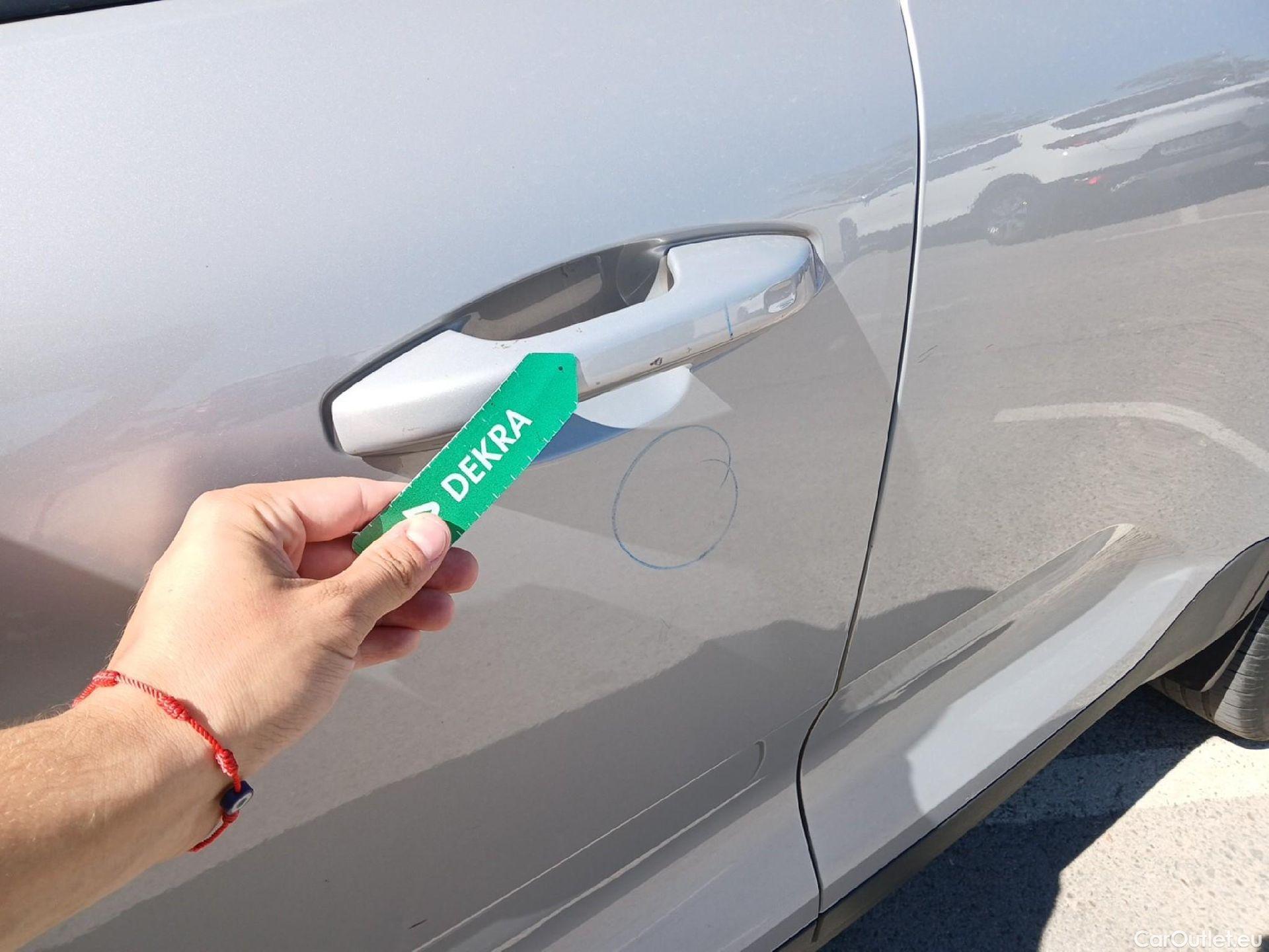  Volvo  XC 40 VOLVO XC40 / 2021 / 5P / todoterreno 2.0 B3 G Core Auto #22