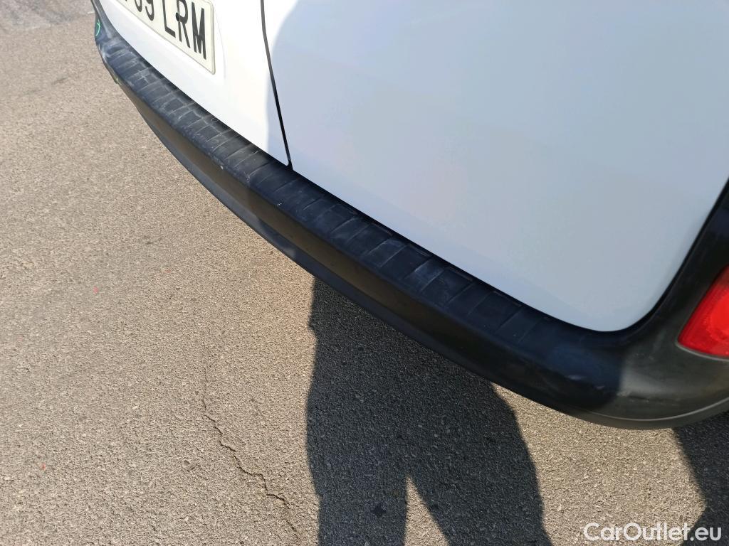  Nissan  NV200 NISSAN NV250 / 2019 / 4P / furgón 2pl 1.5dCi 85 kW (115 CV) L2H1 ÓPTIMA #ISOTERMO + EQUIPO DE FRIO# #2