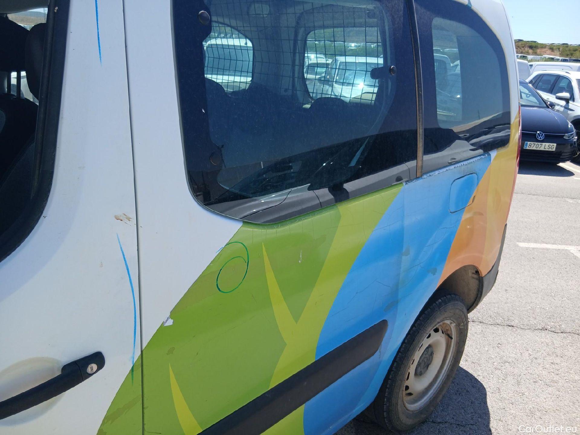  Citroen  Berlingo CITROEN  VU 4p 2G combi LIVE Edit.BlueHDi 74KW(100CV) 4x4 DANGEL #16