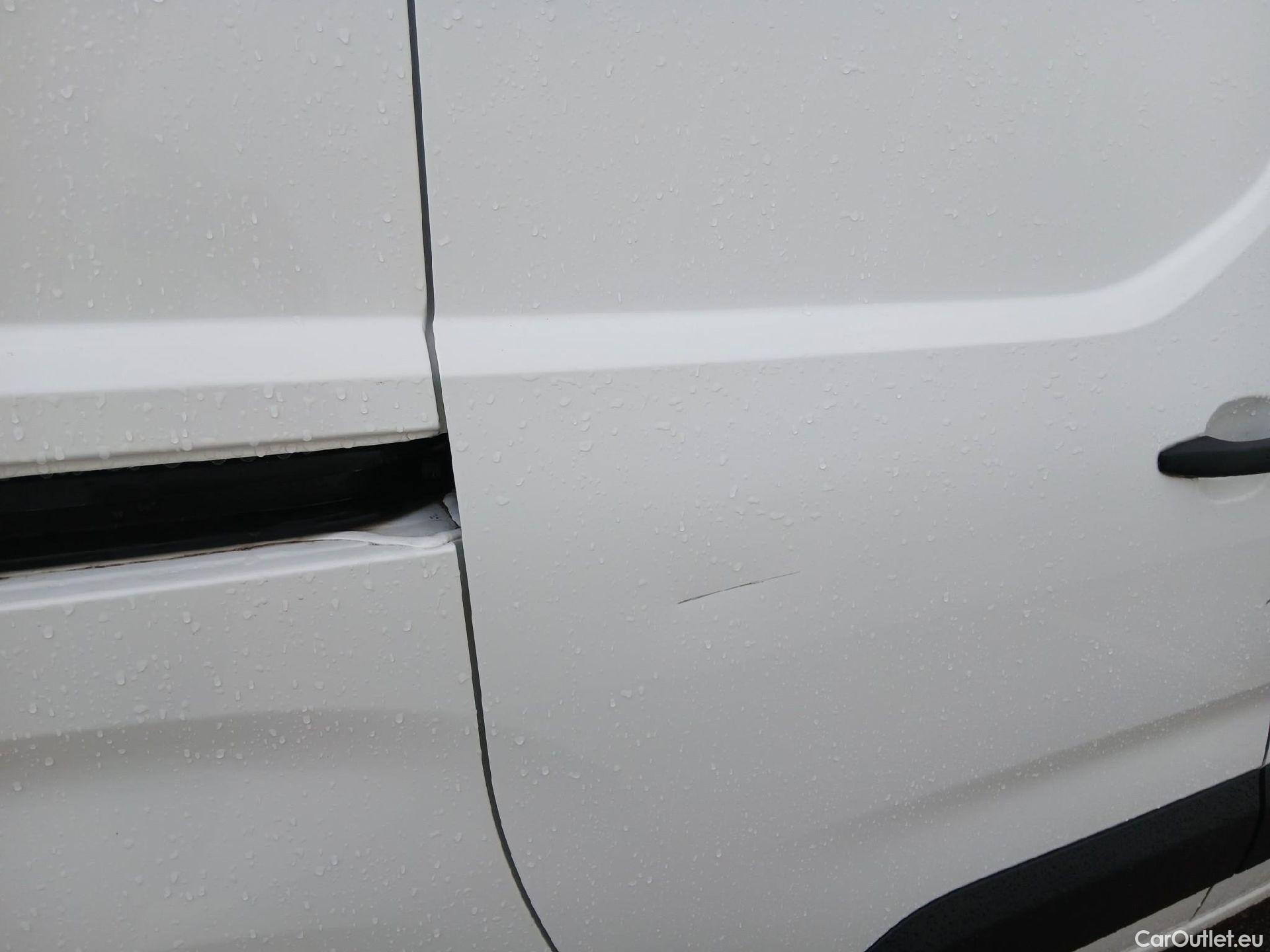  Citroen  Berlingo CITROEN  / 2018 / 3P / furgón derivado de turismo Talla M BlueHDi 100 CONTROL (AC2) #17