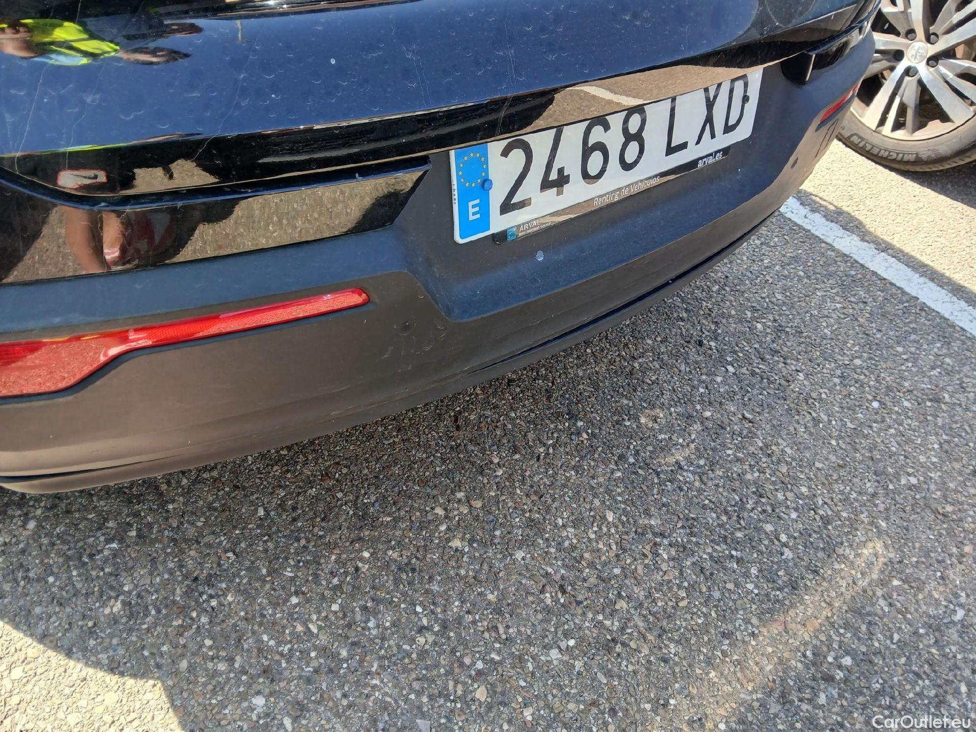  Volvo  XC 40 VOLVO XC40 / 2017 / 5P / todoterreno 1.5 T2 Momentum Core Auto #12