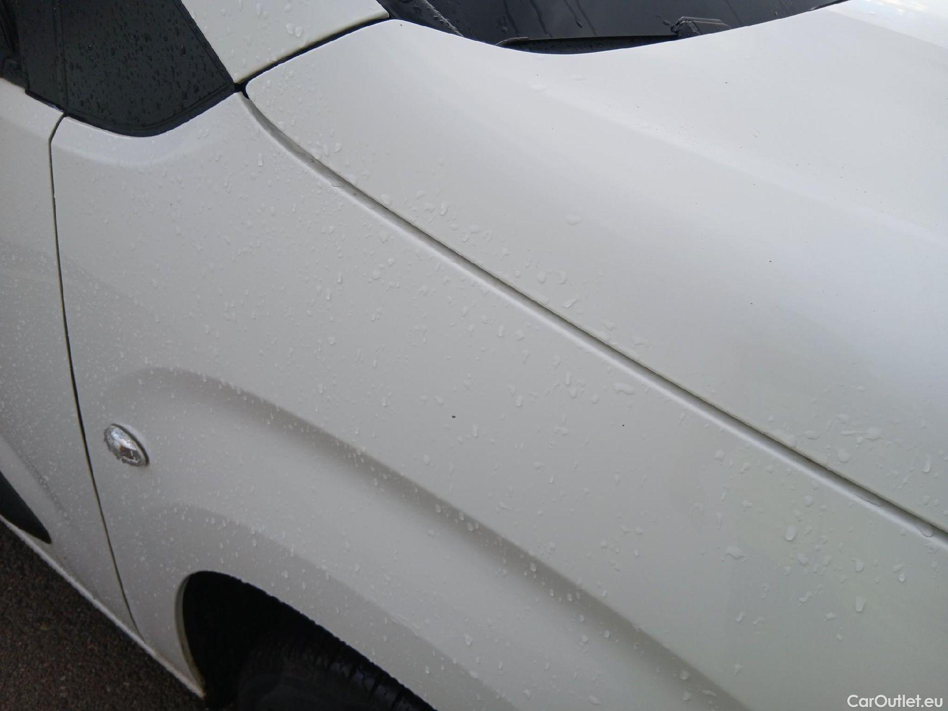  Citroen  Berlingo CITROEN  / 2018 / 3P / furgón derivado de turismo Talla M BlueHDi 100 CONTROL (AC2) #21