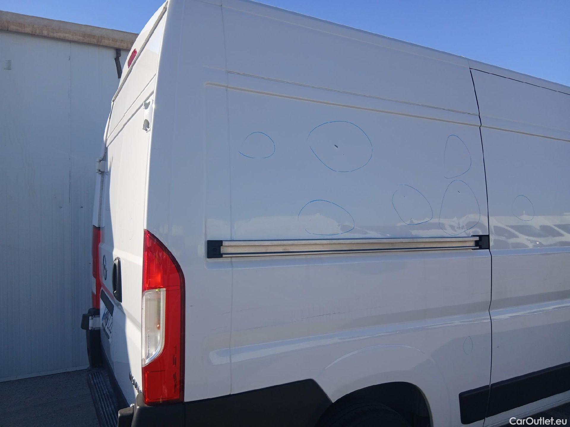  Opel  Movano OPEL  / 2021 / 4P / furgón  Fgón Base L2H2 3.5T 2.2 BHDi 88kW #31