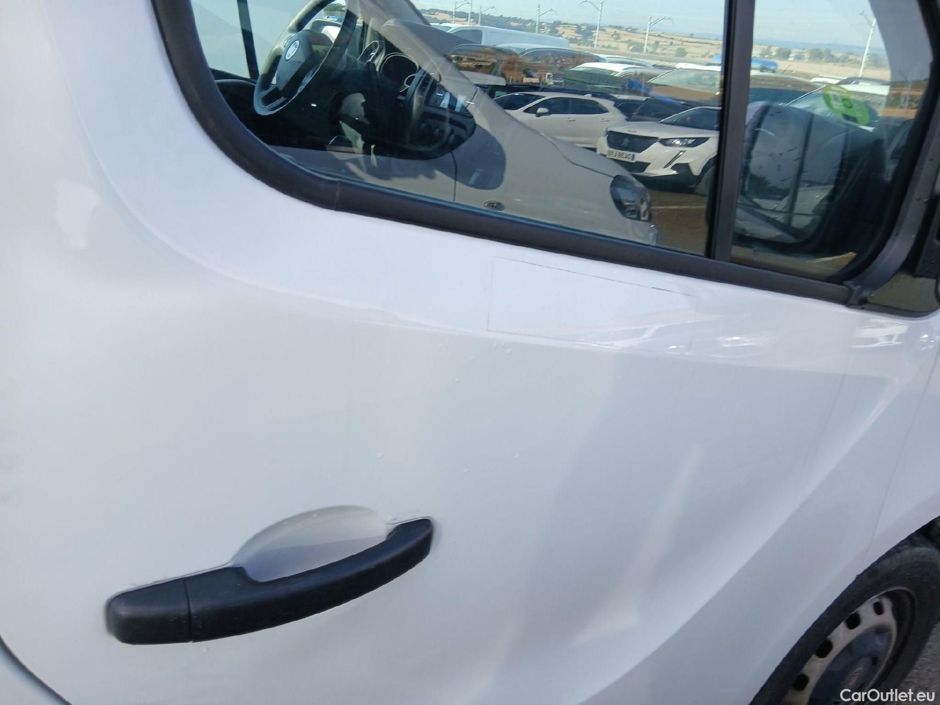  Fiat  Talento FIAT  / 2016 / 4P / furgón N1 1.0 Base Corto 1.6 MJet 88kW (120CV) #15