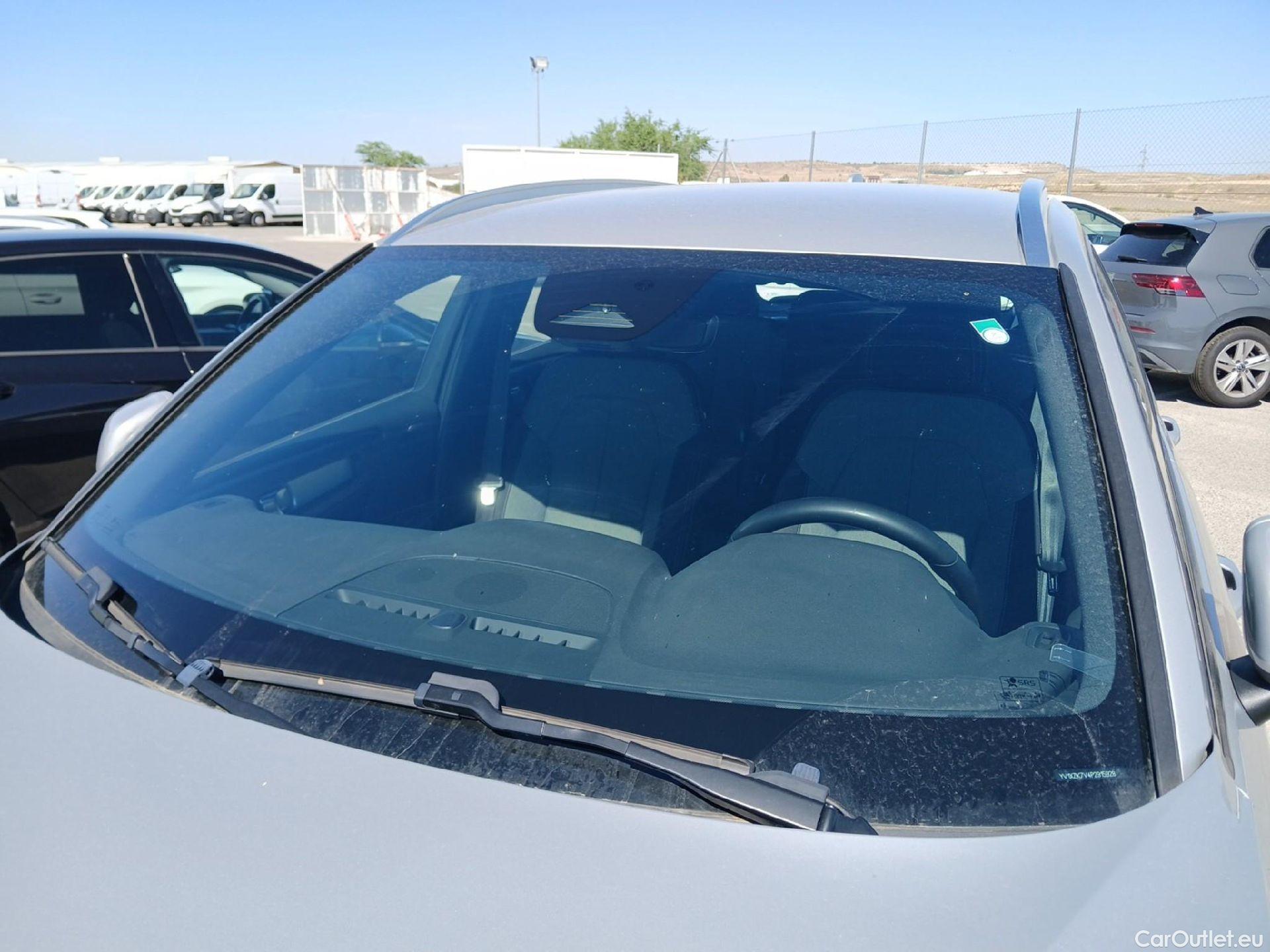  Volvo  XC 40 VOLVO XC40 / 2021 / 5P / todoterreno 2.0 B3 G Core Auto #12
