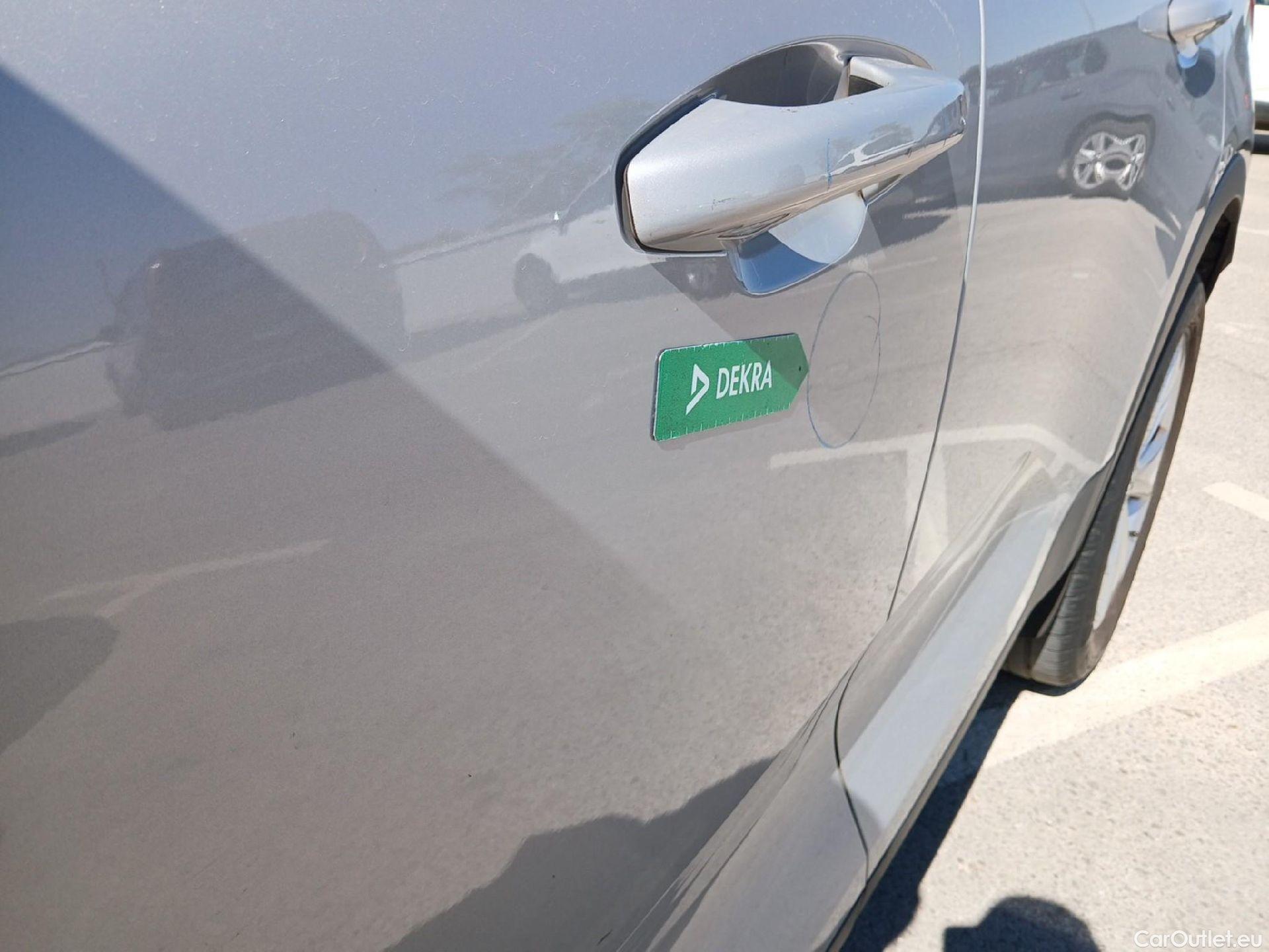  Volvo  XC 40 VOLVO XC40 / 2021 / 5P / todoterreno 2.0 B3 G Core Auto #20