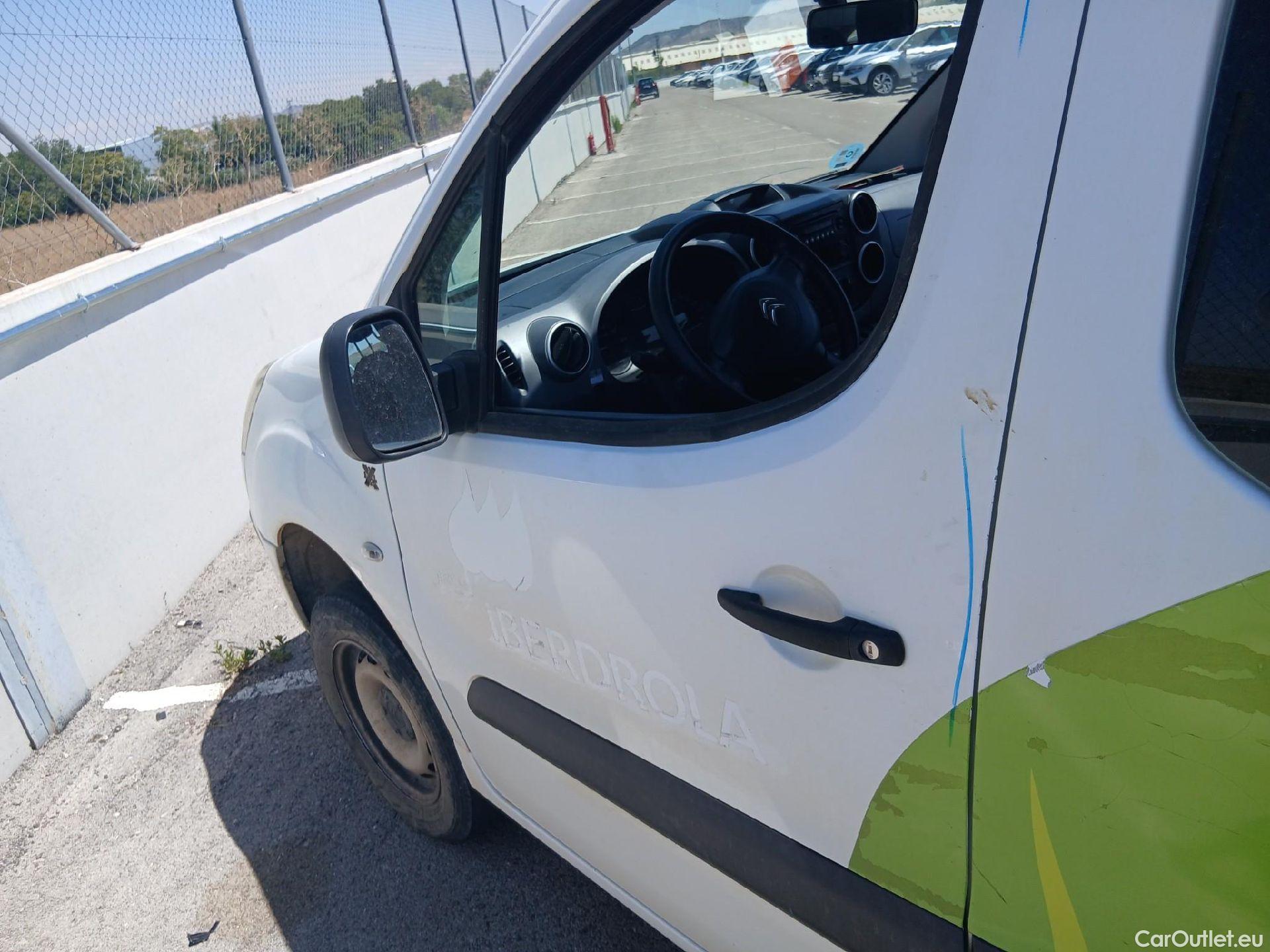  Citroen  Berlingo CITROEN  VU 4p 2G combi LIVE Edit.BlueHDi 74KW(100CV) 4x4 DANGEL #11