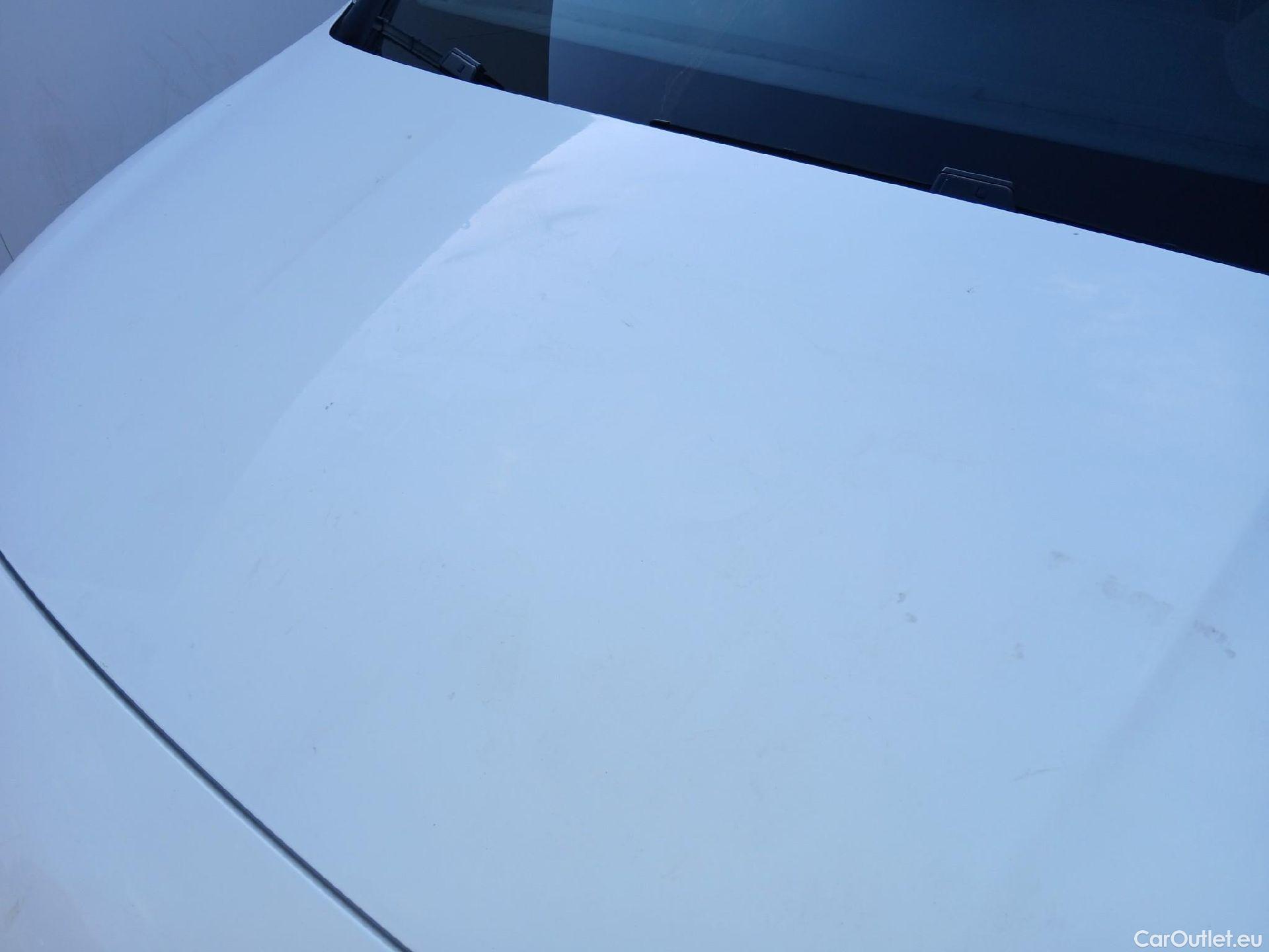  Peugeot  Partner PEUGEOT  / 2018 / 4P / furgón derivado de turismo Premium Standard 600kg BlueHDi 73kW #6