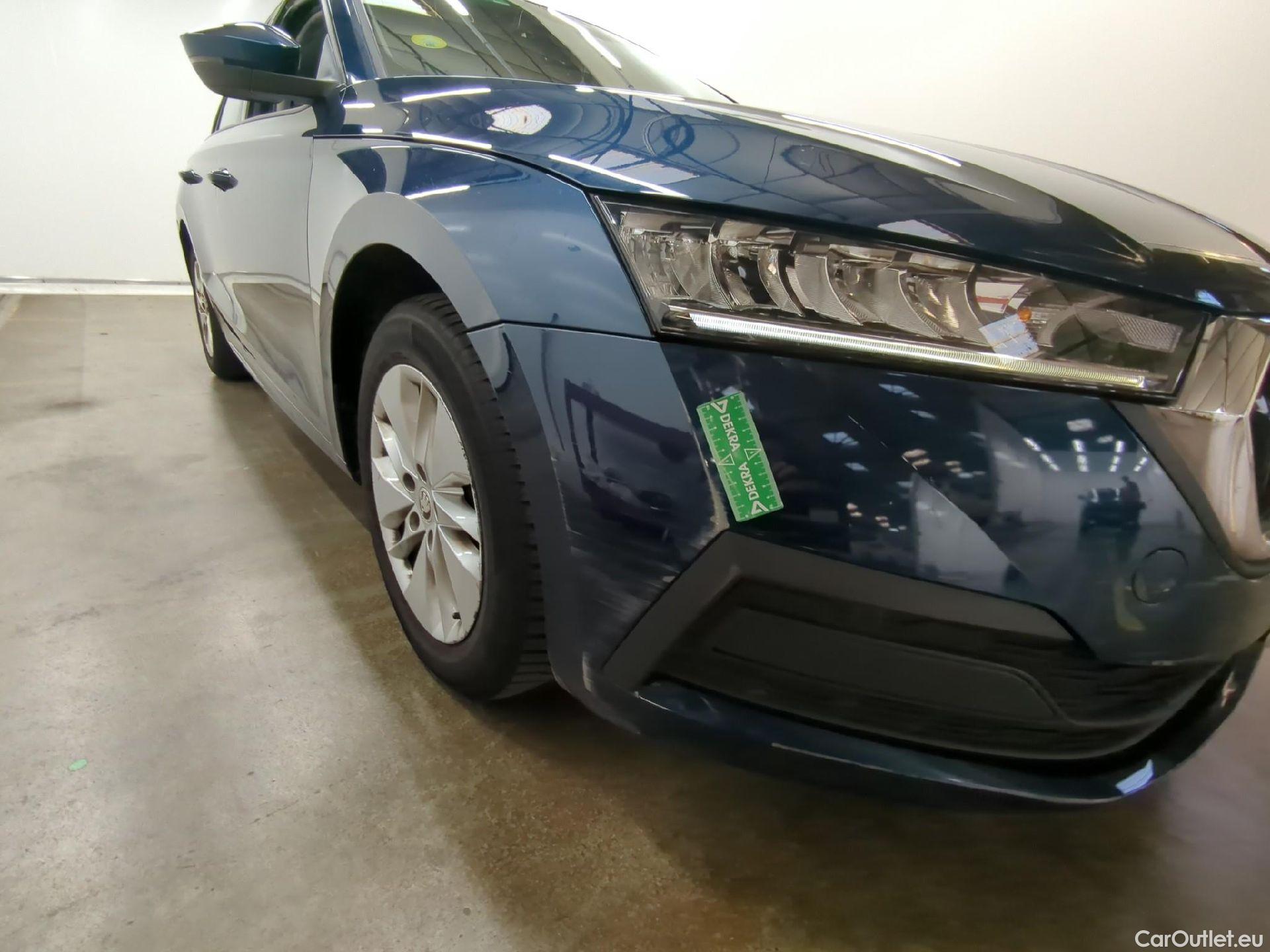  Skoda  Octavia  Break Business 2.0 TDI 150CV BVA7 E6d #18